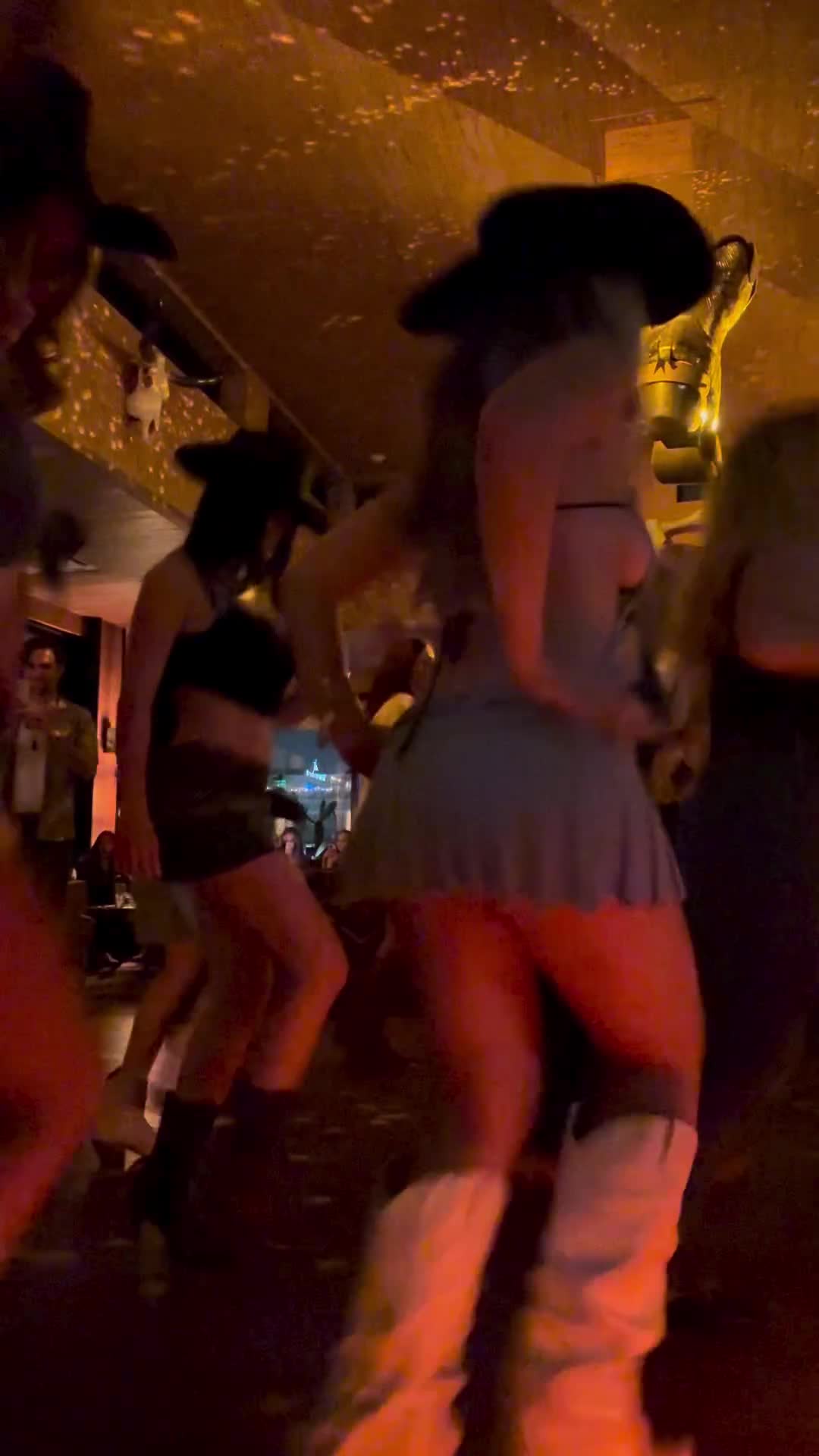 Video 450358 from Scarlet Aviram