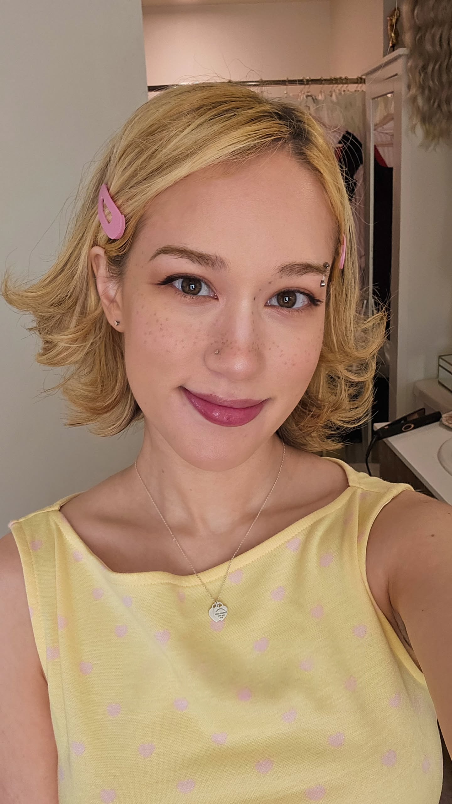 Image 10017688 from QueenTofu