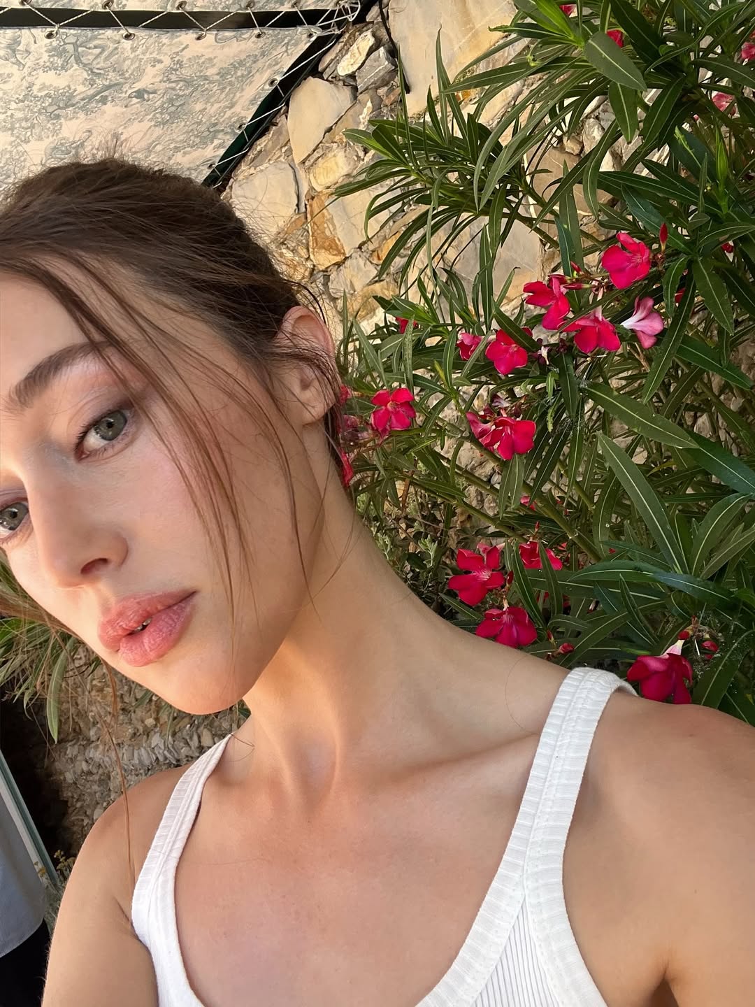 Image 10024880 from Alycia Debnam Carey