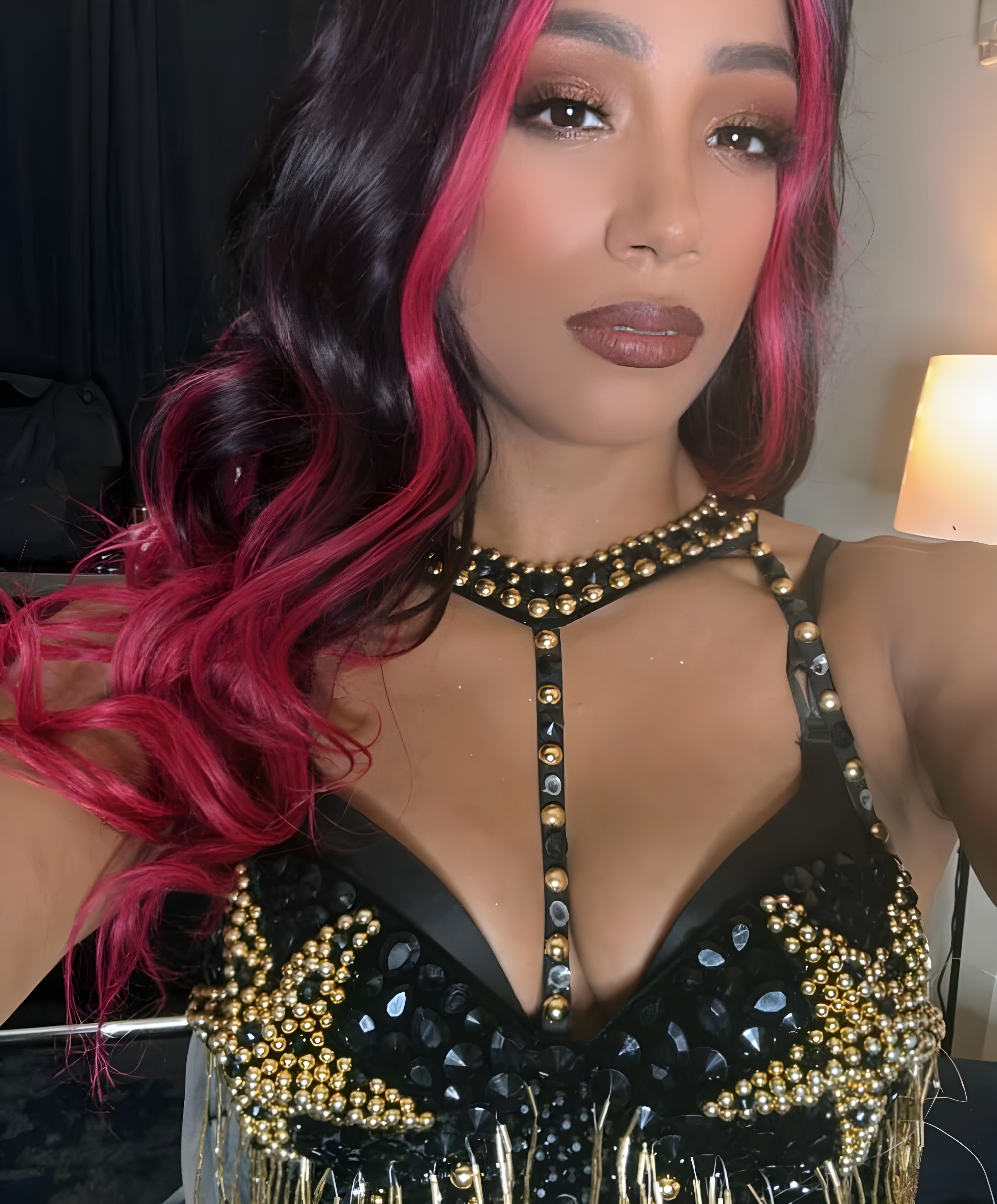 Image 10026187 from WWE Sasha Banks | Mercedes Moné