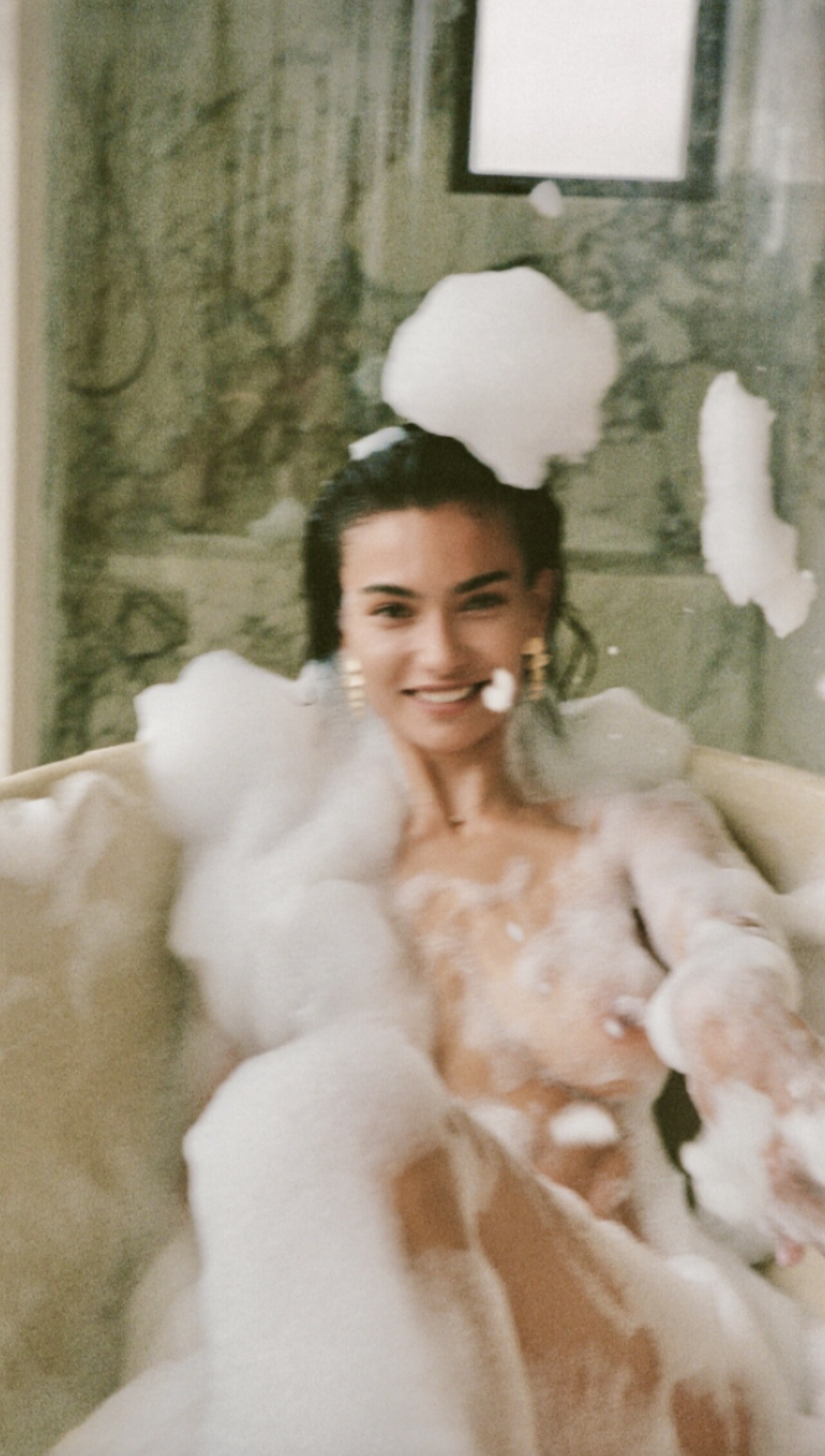 Image 10026966 from Kelly Gale / kellybellyboom