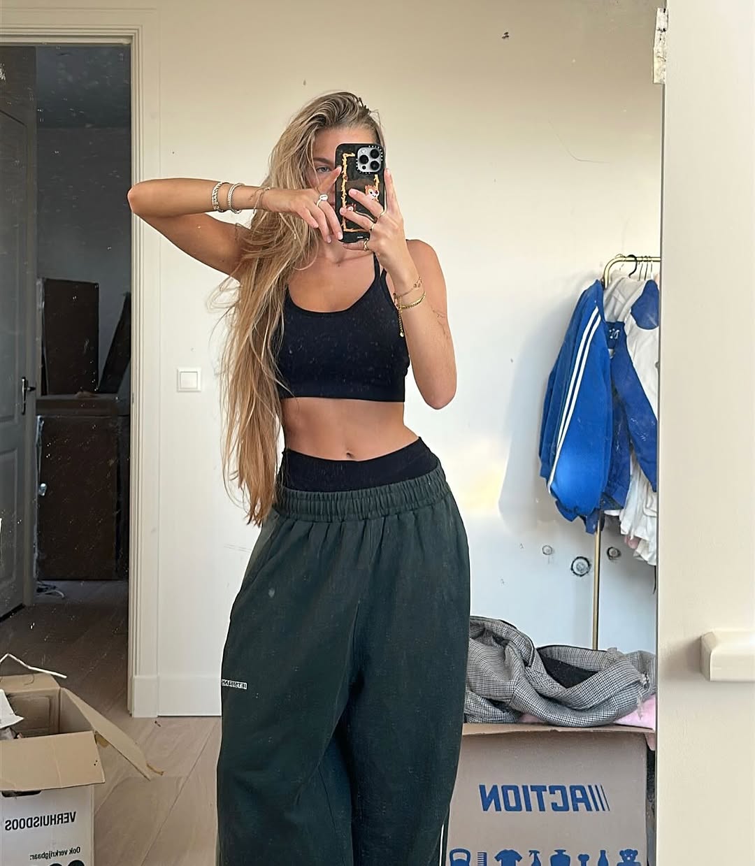 Image 10071674 from Lies Zhara (Dutch Influencer)