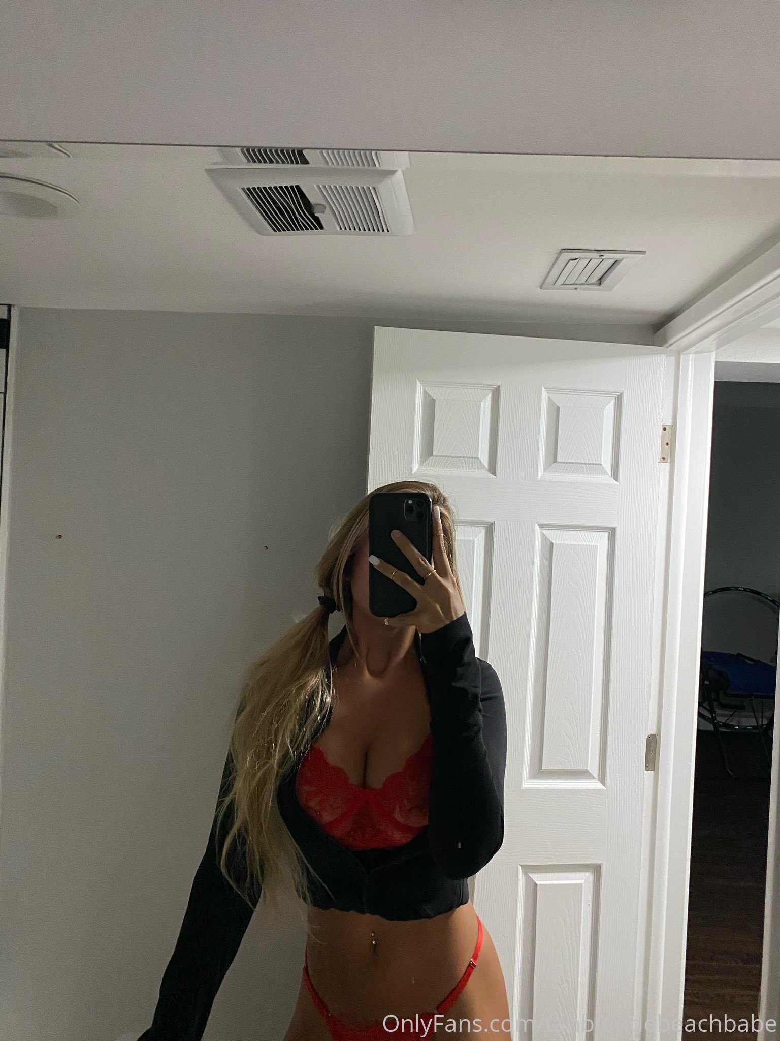 Image 10076312 from Beachcutie/Tanblondebeachbabe