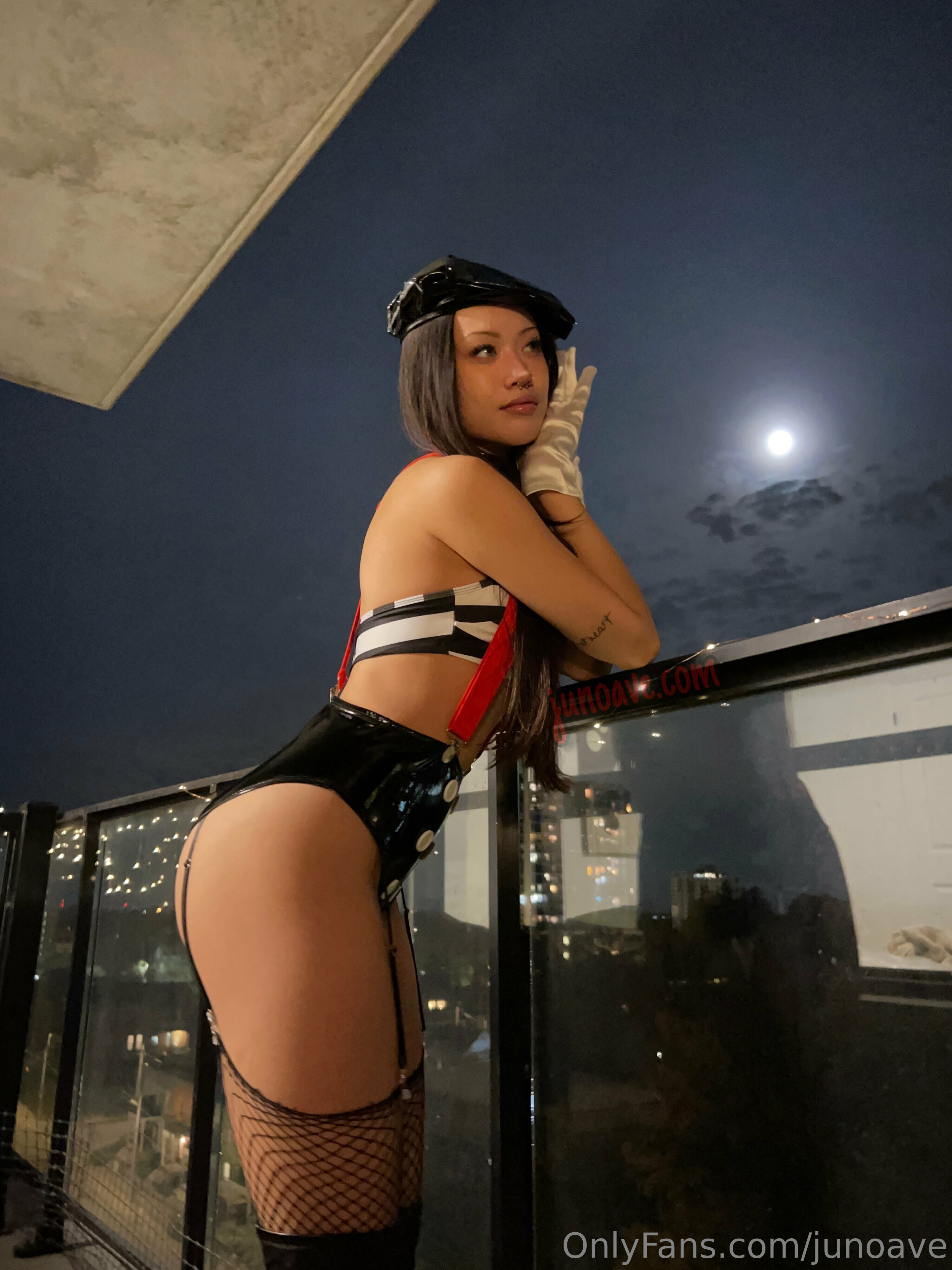 Image 10077380 from Junoave
