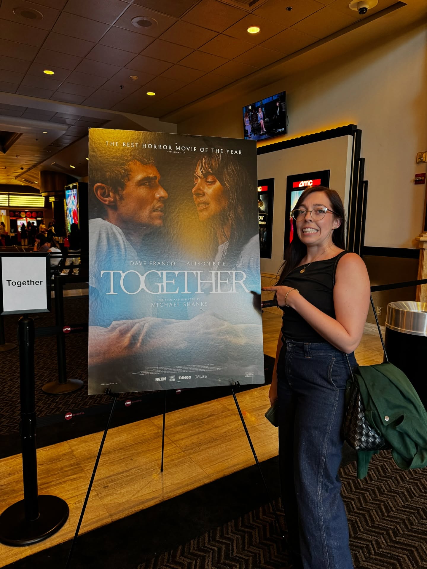 Image 10082201 from Swell Entertainment