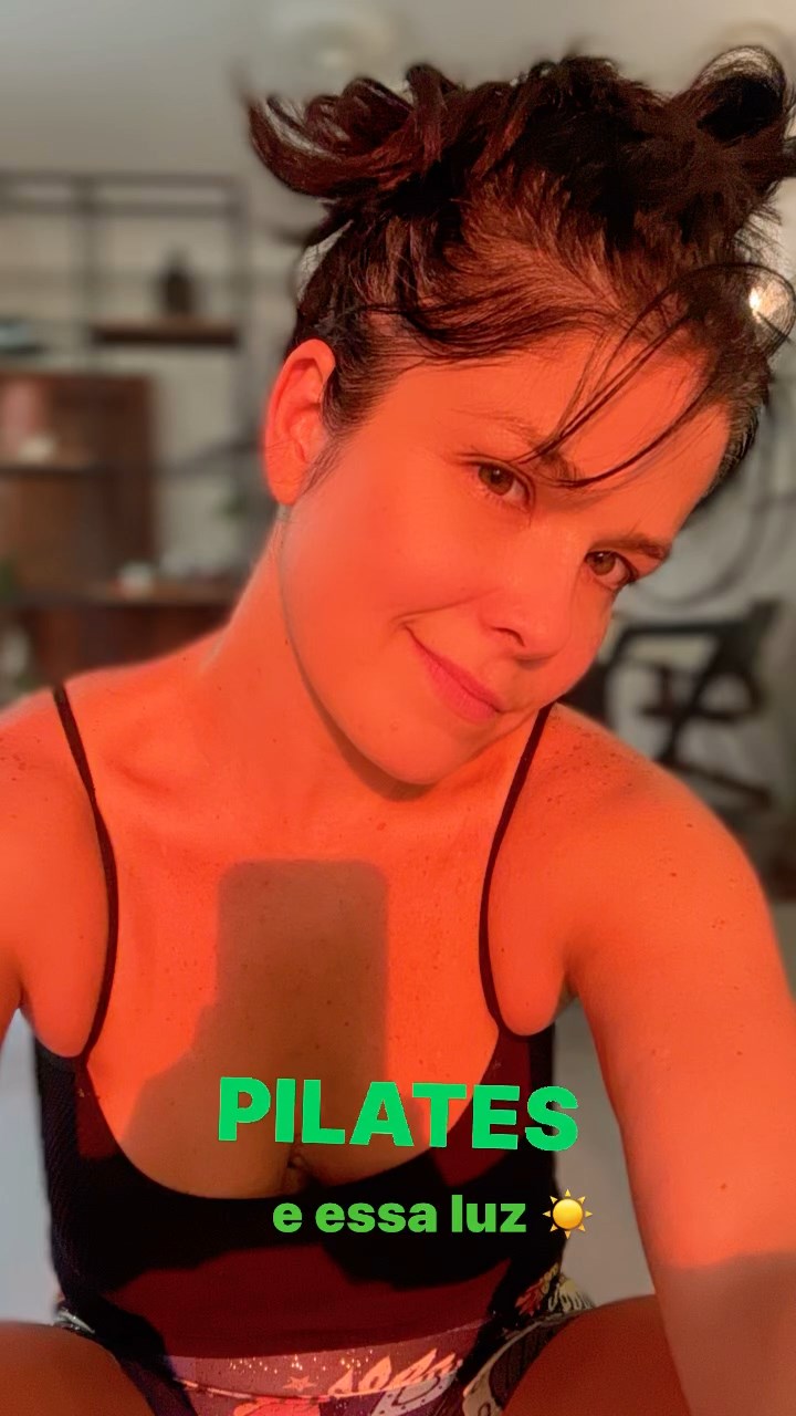 Image 10124453 from Samara Felippo