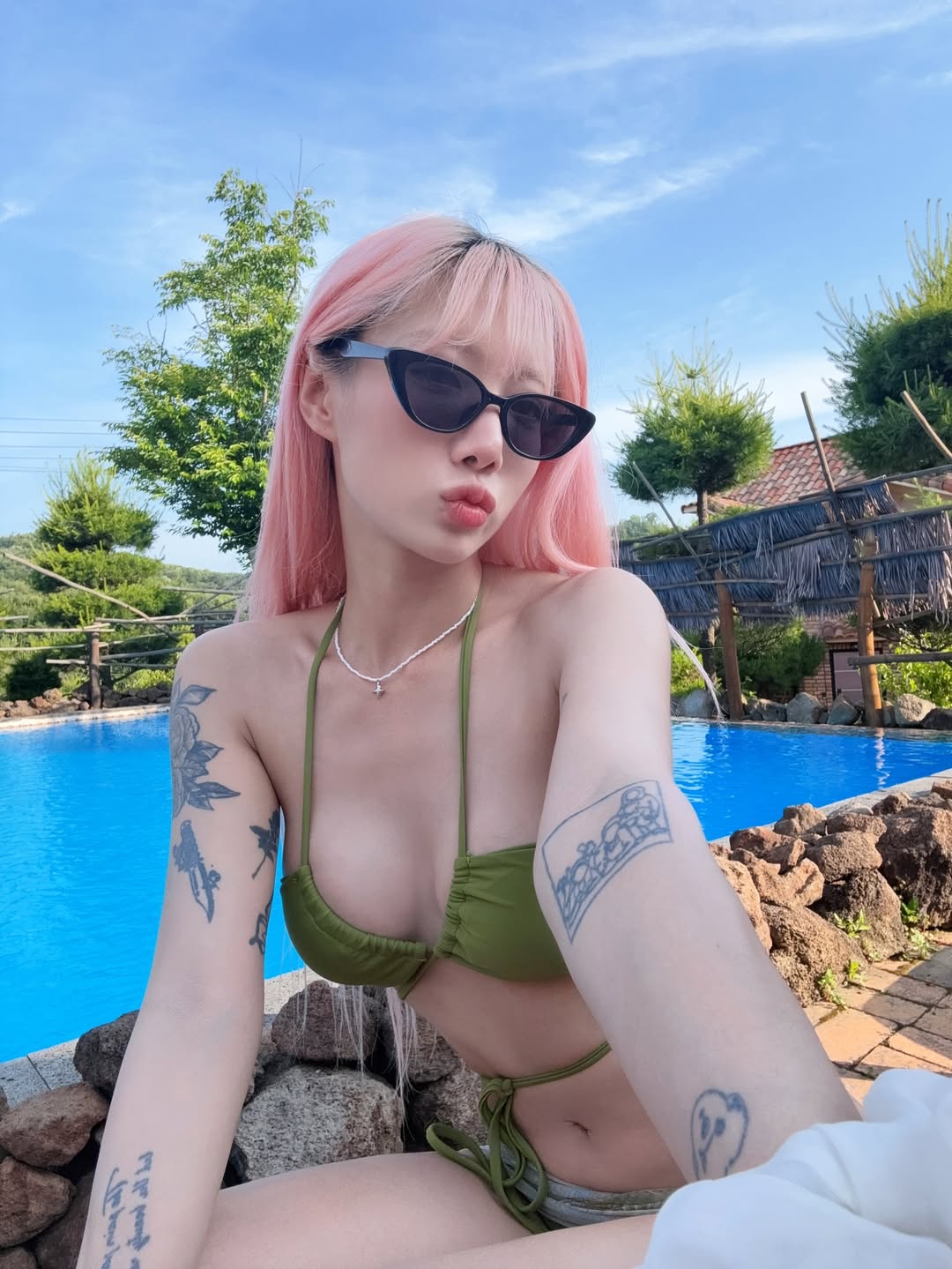 Image 10147916 from _purple_lee_/purple_lee