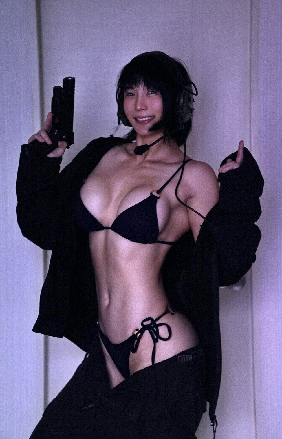 Image 10156624 from Kanda Likitsangjaroen (Sen/Grumpysenna)