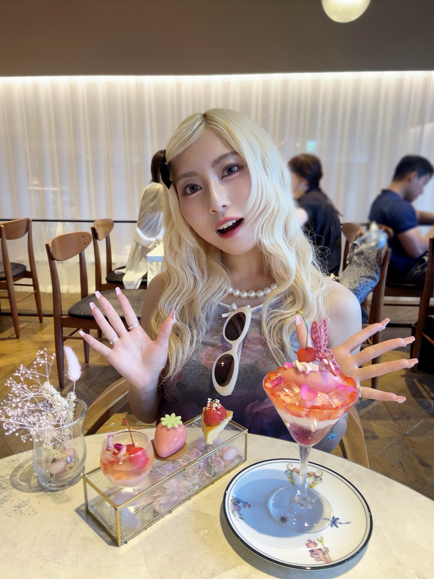 Image 10162344 from Hanabie
