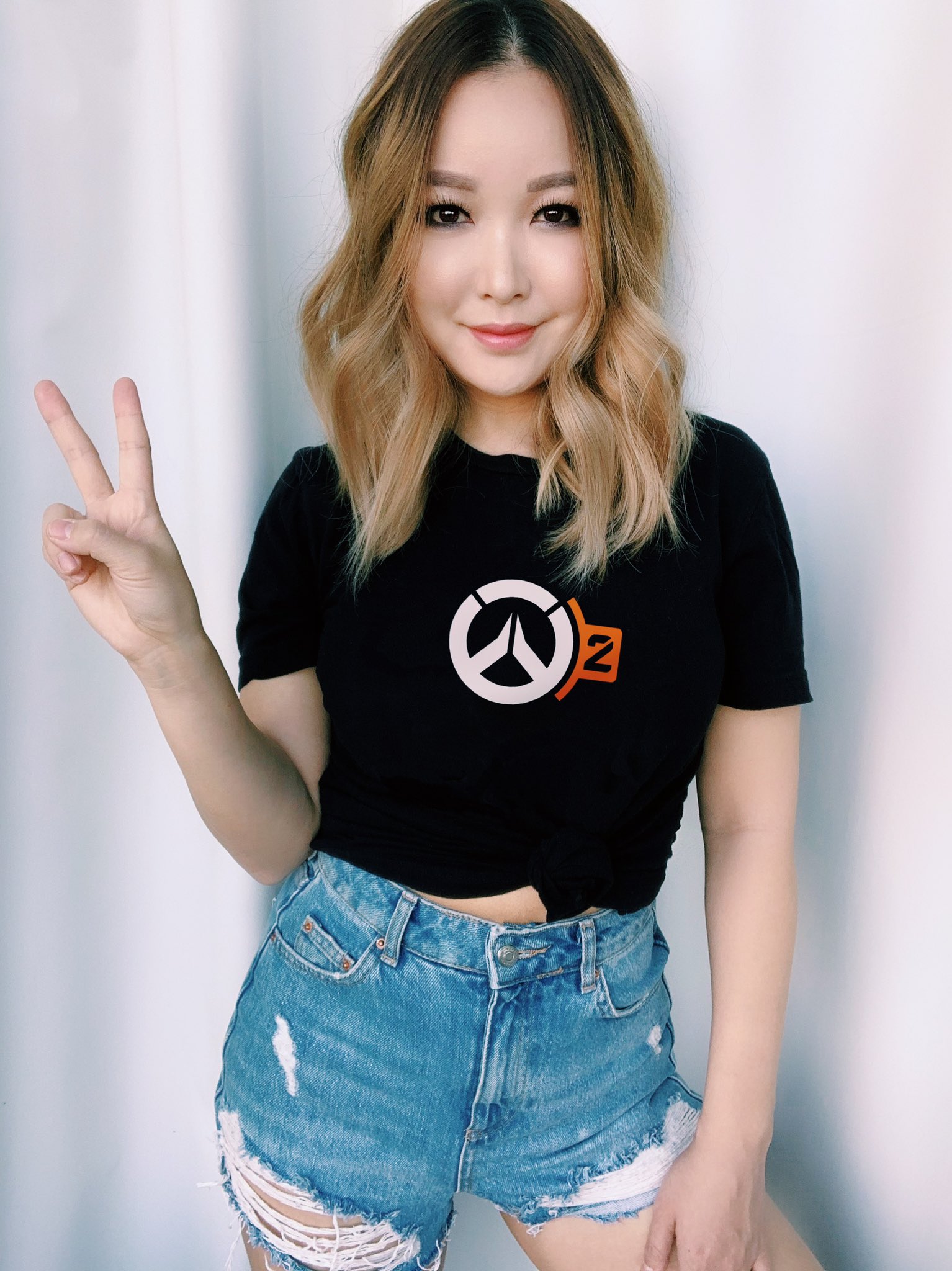 Image 10165786 from Charlet Chung
