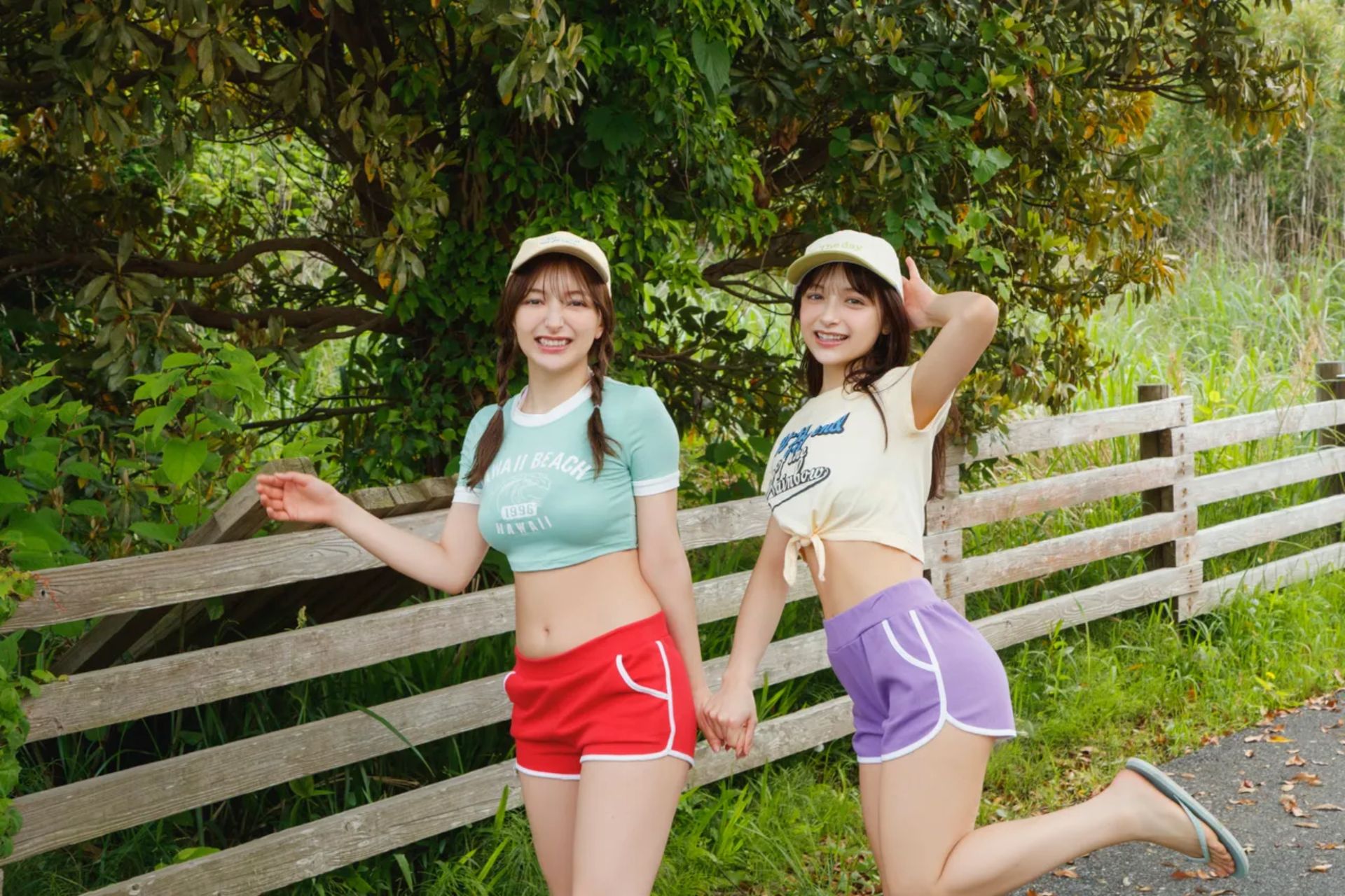 Image 10183508 from Erika(エリカ) &amp; Marina Momose (百瀬まりな)
