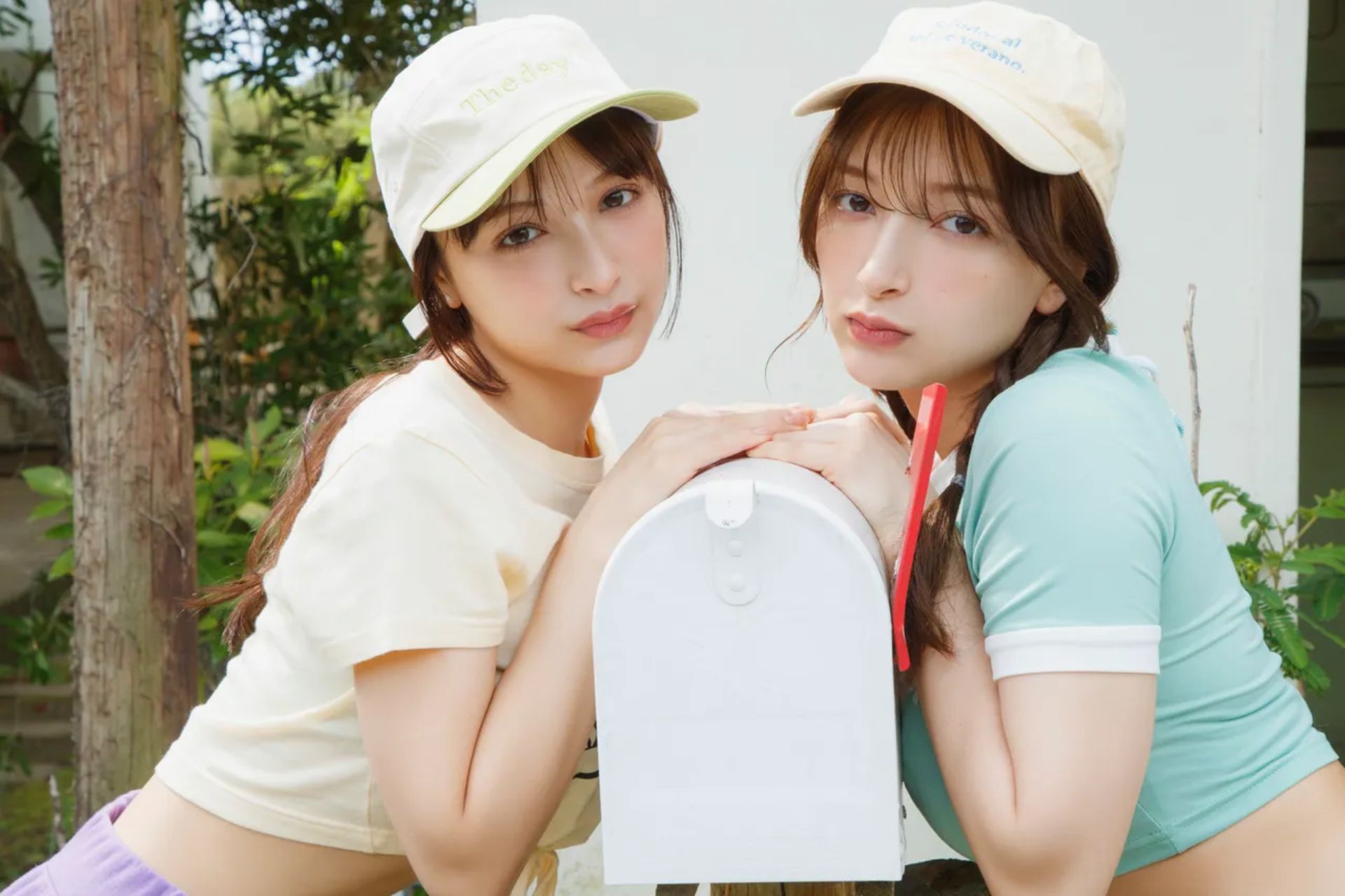 Image 10183510 from Erika(エリカ) &amp; Marina Momose (百瀬まりな)