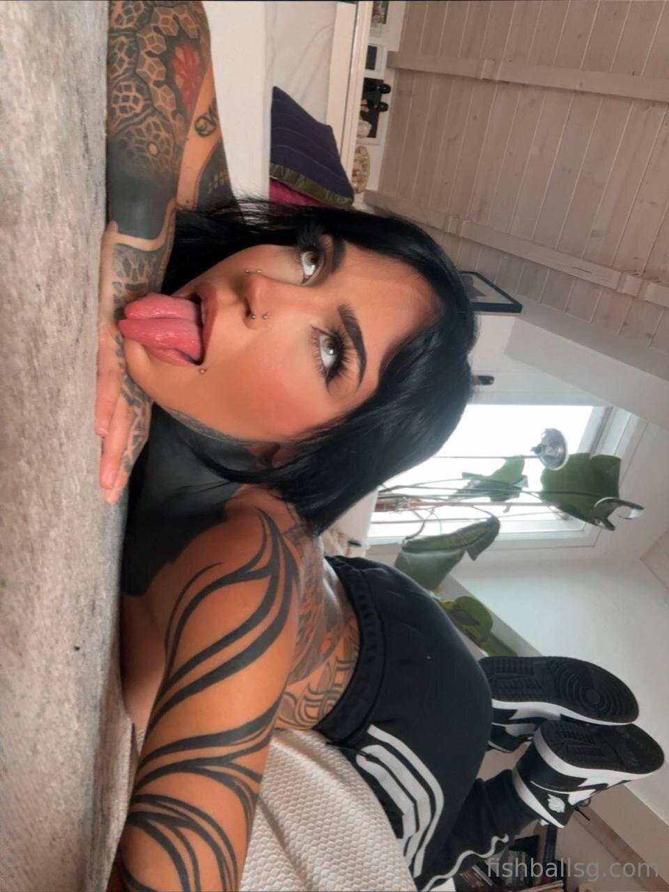 Image 10204817 from Fishball Suicide / fishballsg / felisjapiana