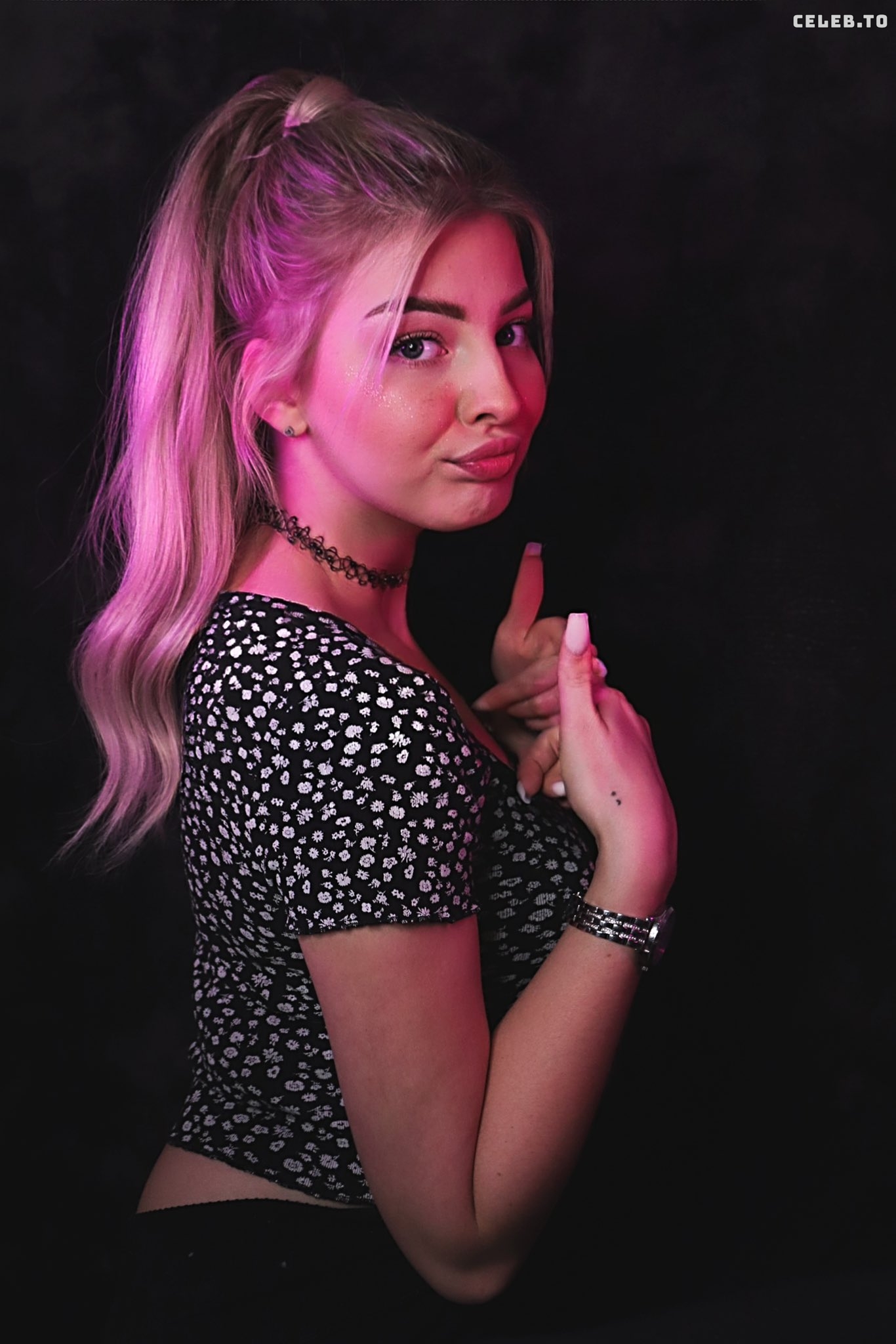 Image 1022476 from ASMR Janina