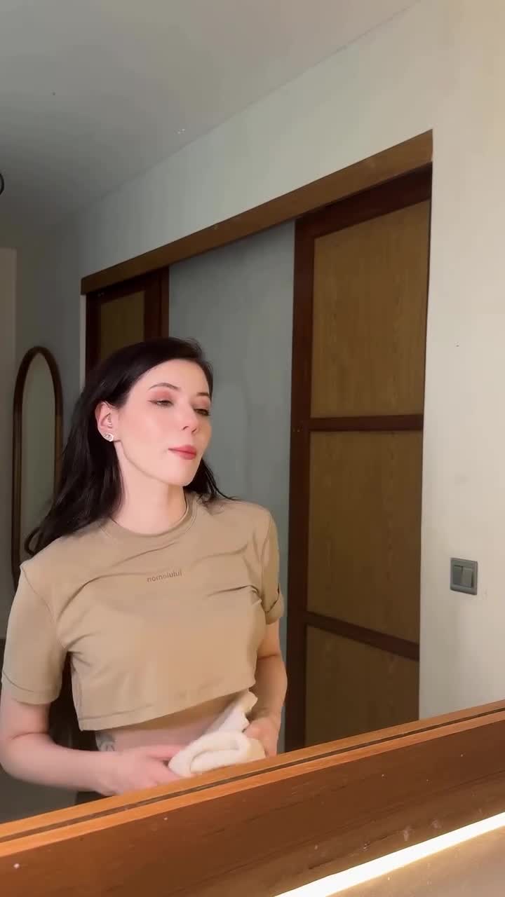 Video 469534 from Alina Becker - Social Media