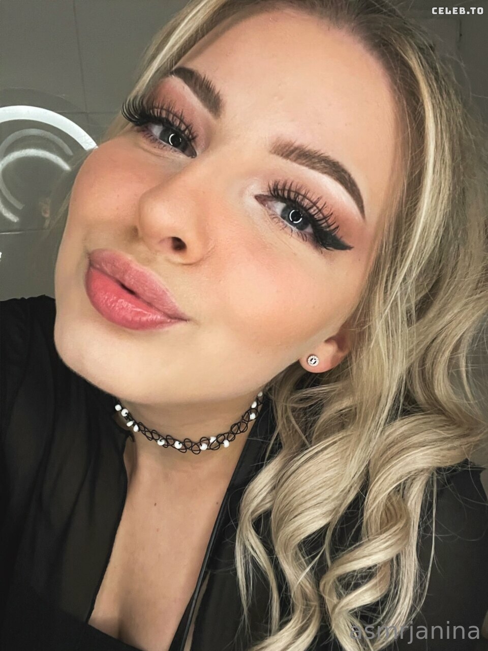 Image 1025238 from ASMR Janina