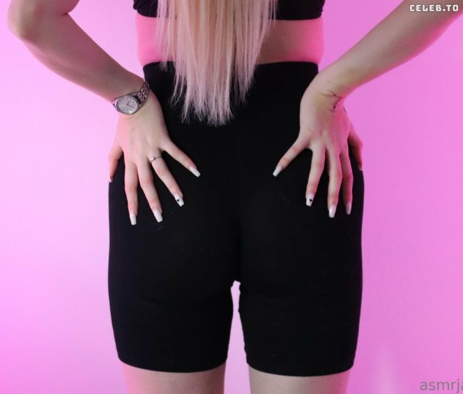Image 1033385 from ASMR Janina