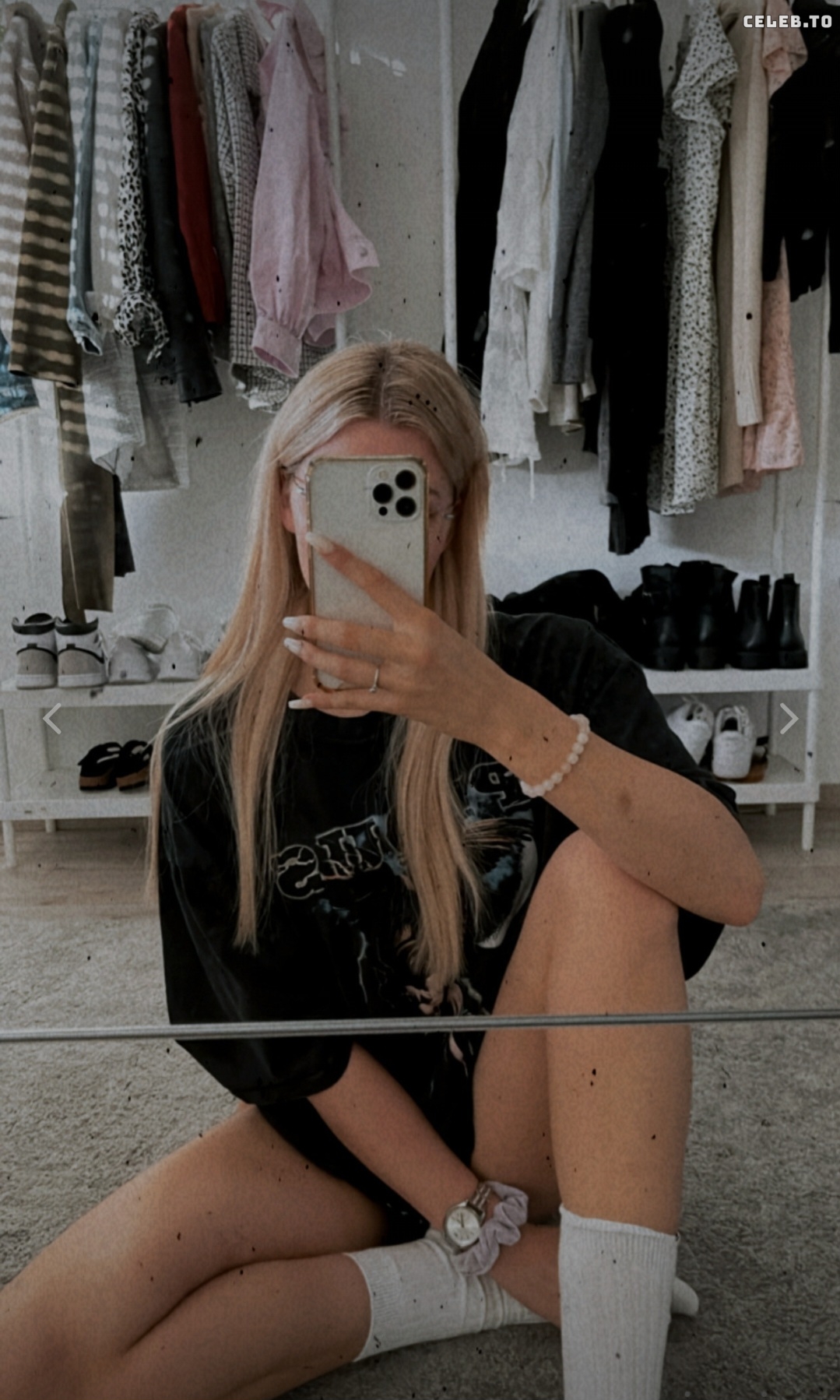Image 1035228 from ASMR Janina