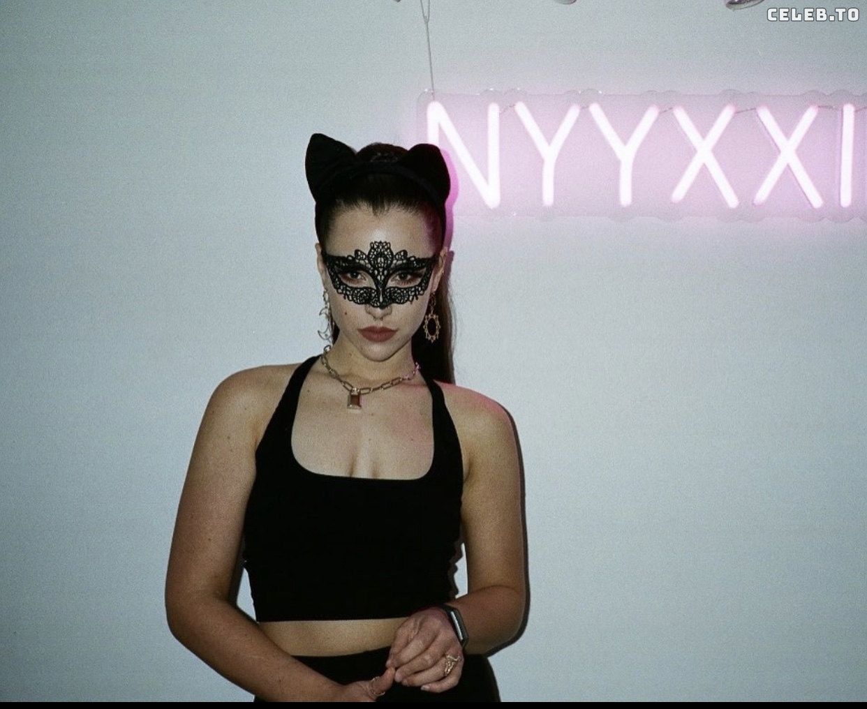 Image 1041995 from NYYXXII