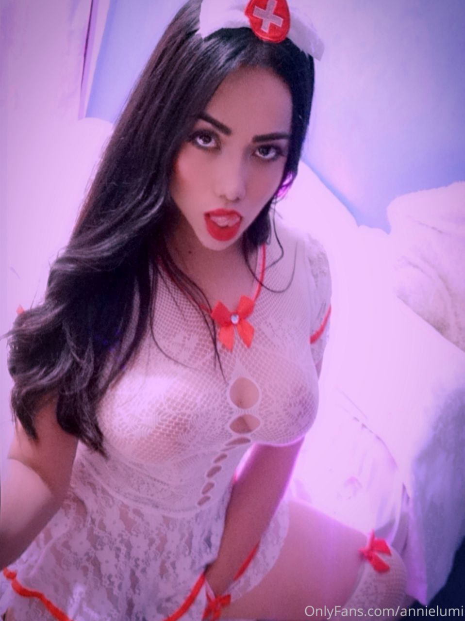 Image 10444842 from Annie luminoso ASMR
