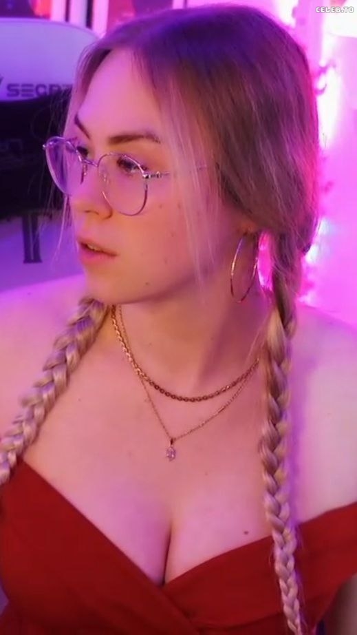 Image 1049652 from Lavrasophie