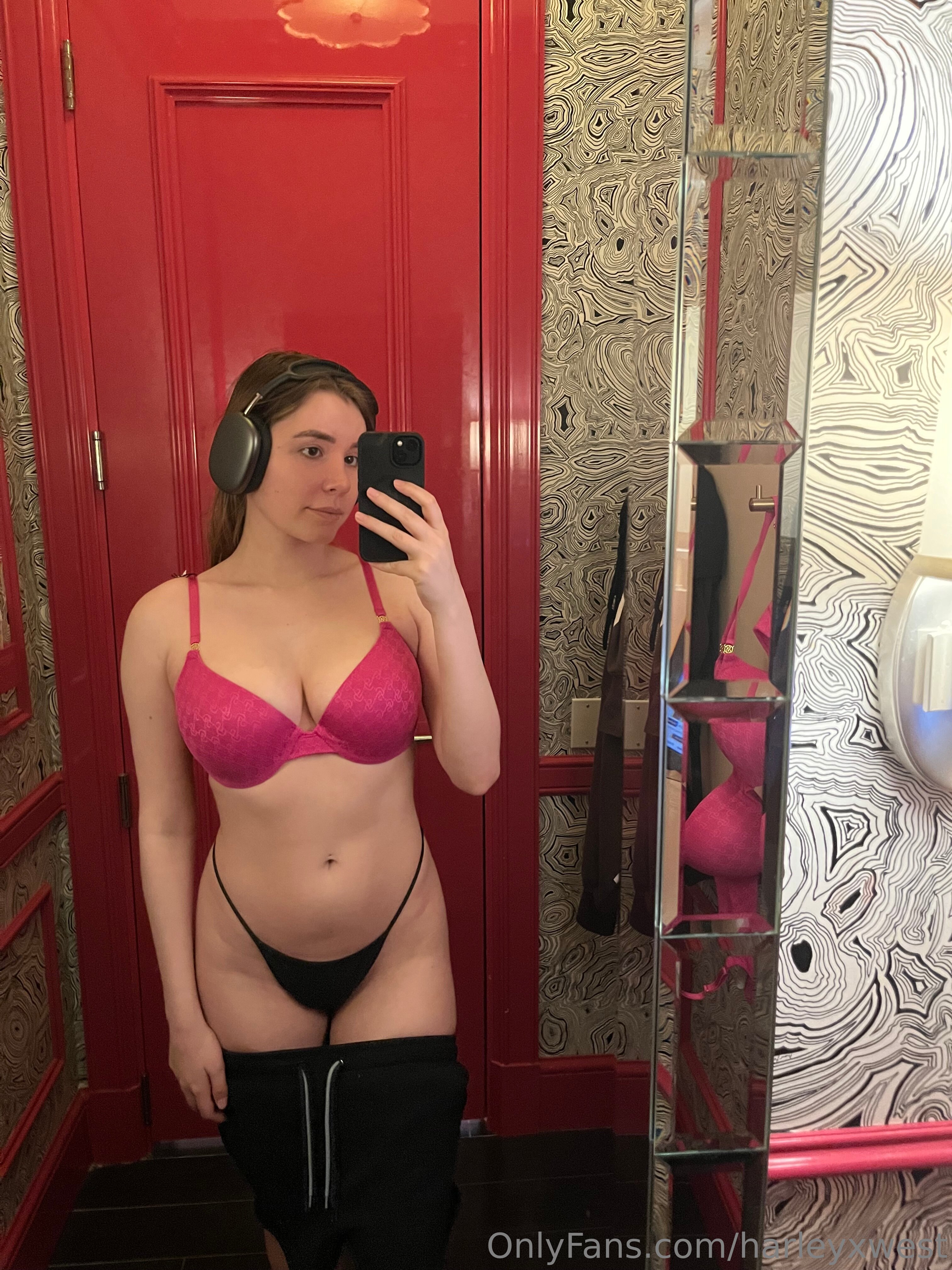 Image 10528755 from Harley West | harleyxwest | Savanna Barajas