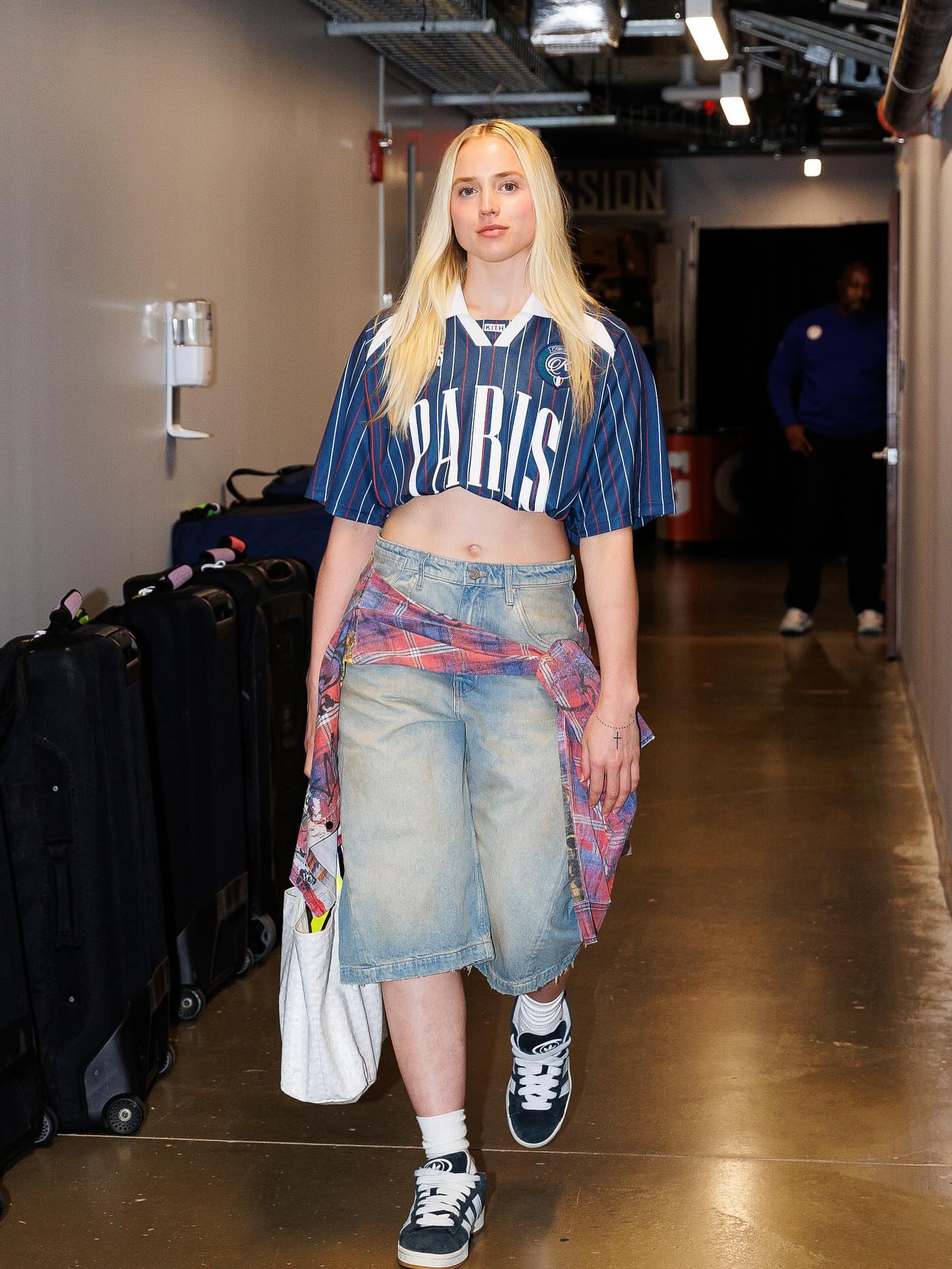 Image 10603709 from Hailey Van Lith