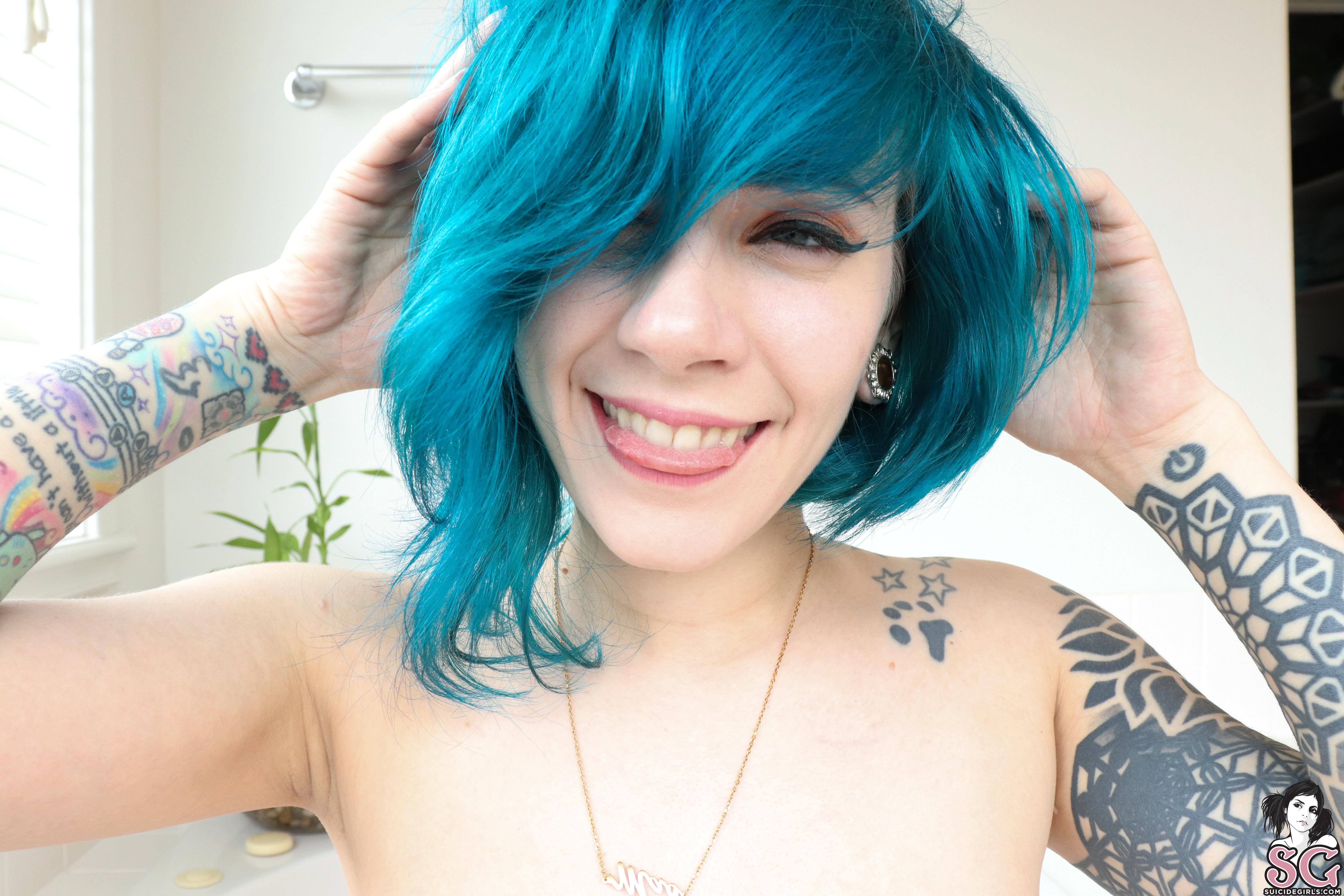 Image 10628904 from Karneli Bandi | Lovexxxpink | juicyshow