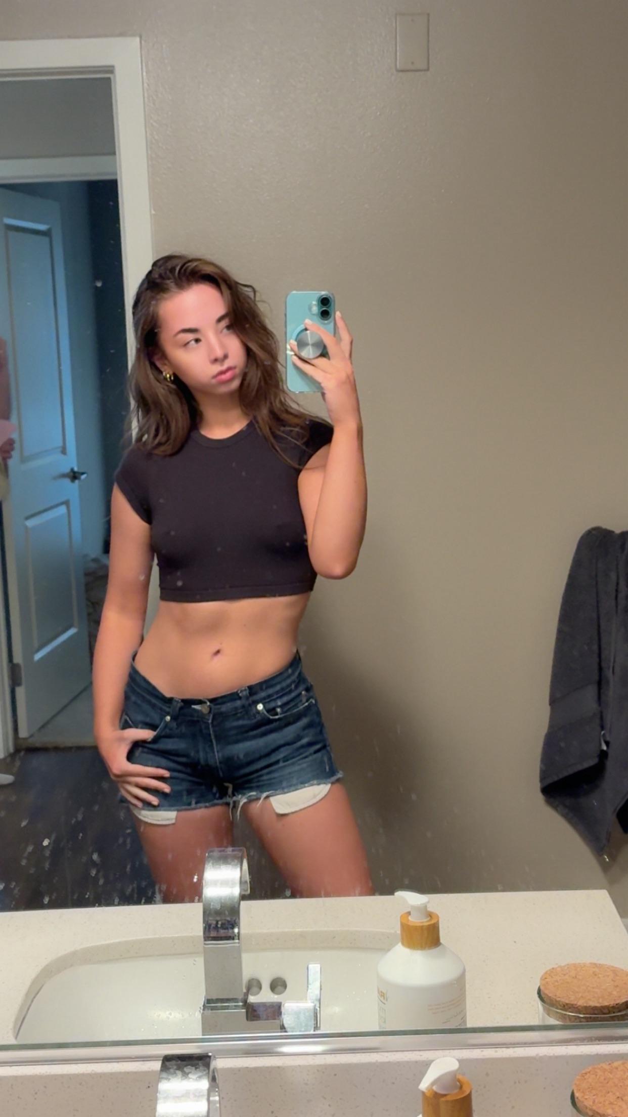 Image 10661661 from Lily Brooks (no_facegirl/heyitslilybrooks)
