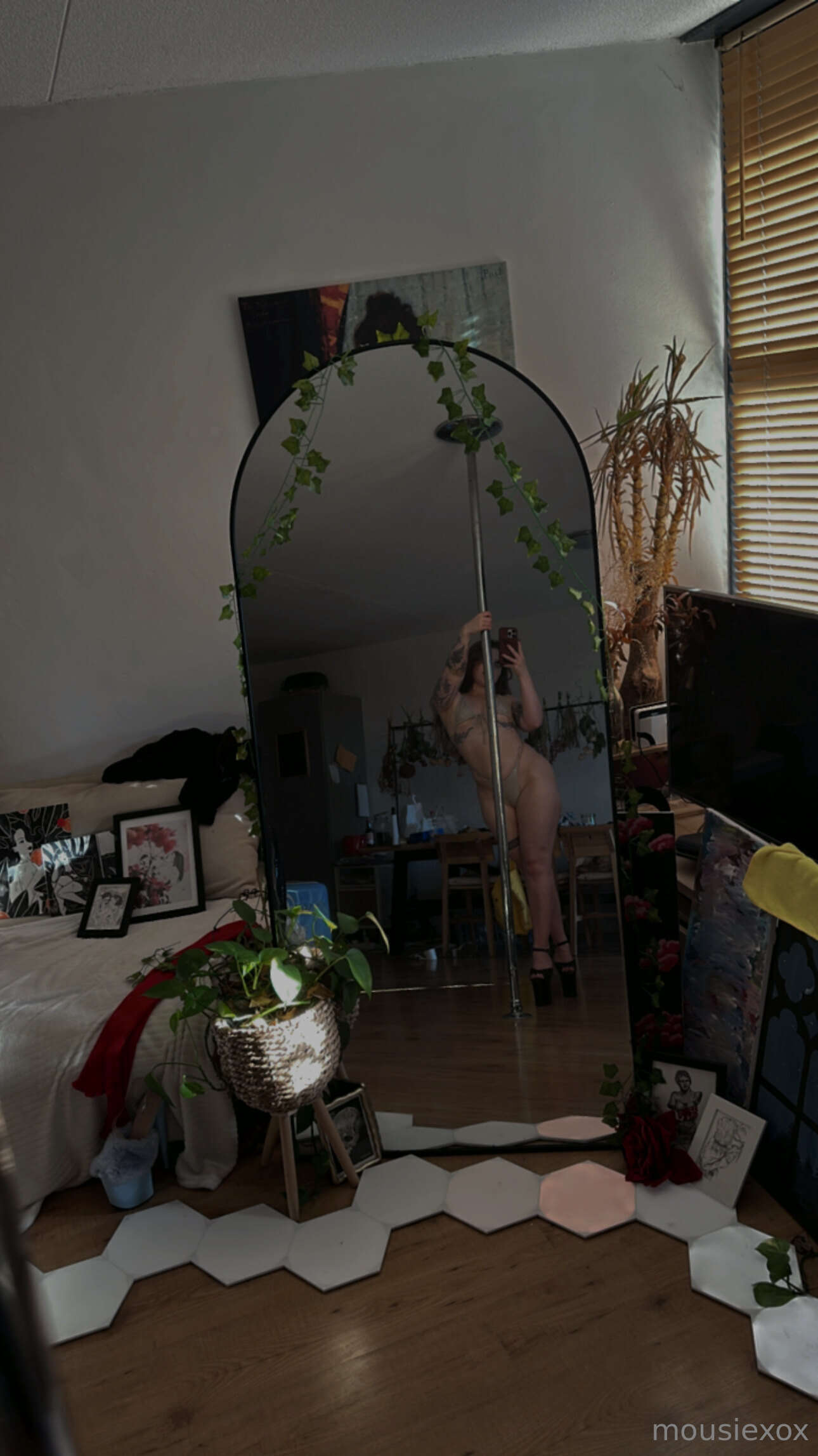 Image 10666261 from Mousie | MissMousieMouse (Yogscast)
