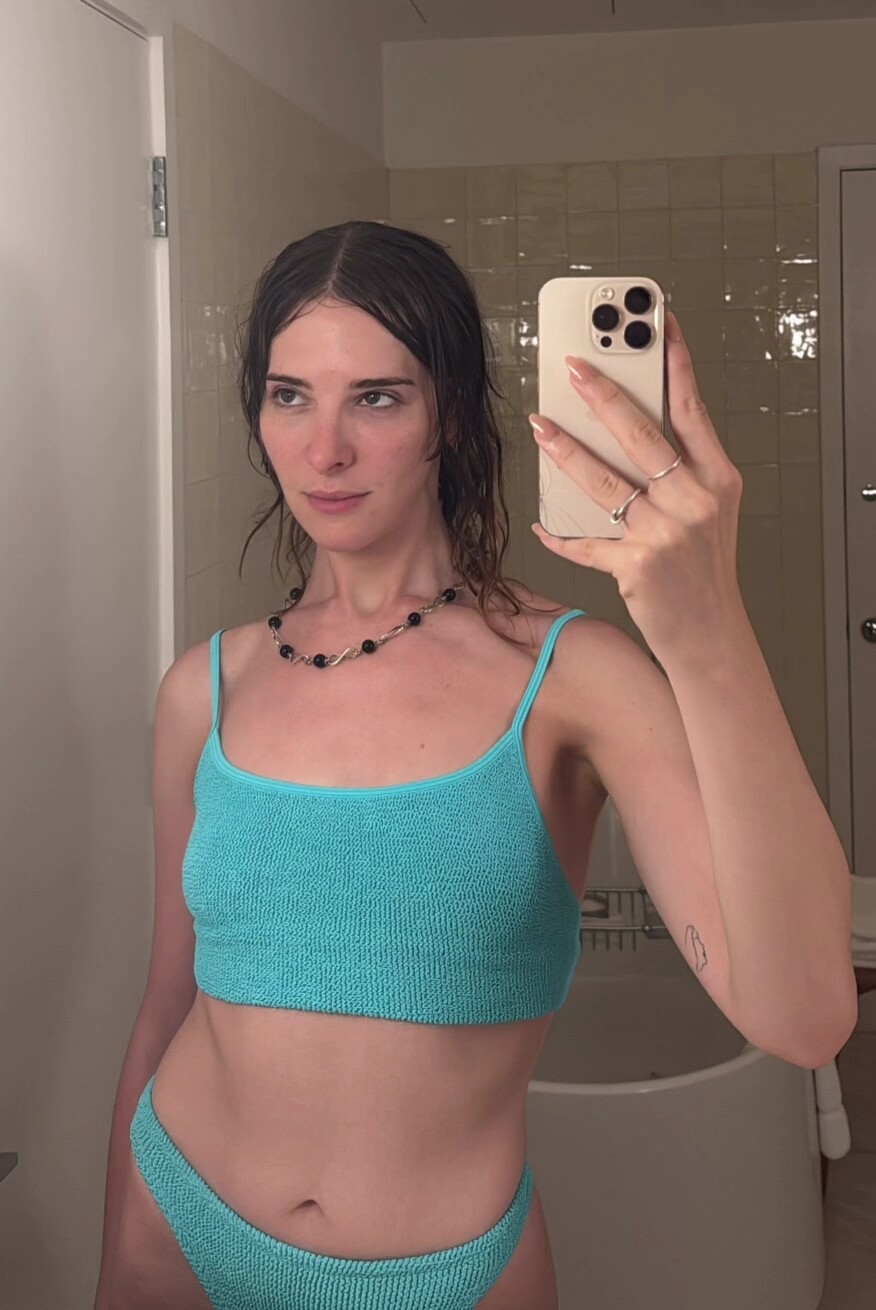 Image 10700674 from Hari Nef