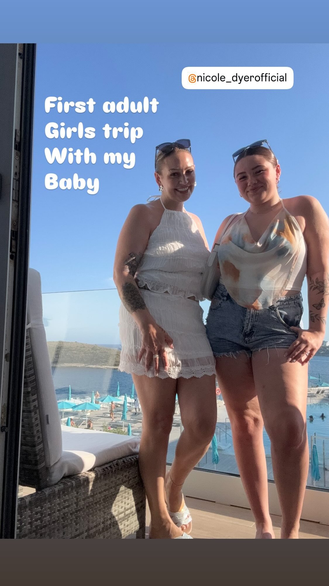 Image 10725615 from Nicole Dyer / nicole_dyerofficial / nicole.dyerofficial