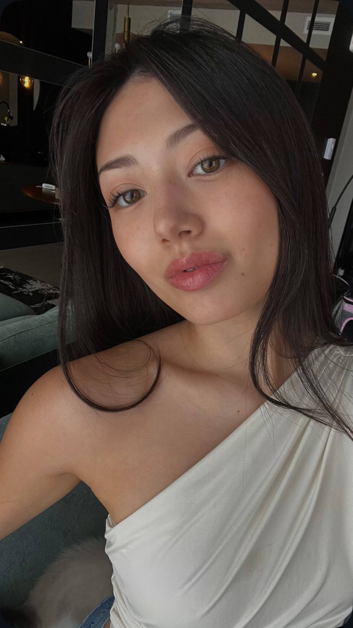 Image 10732701 from Miku Martineau