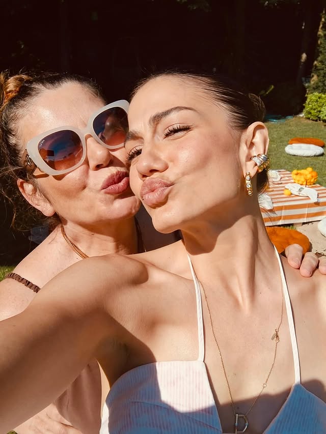 Image 10772753 from Demet Özdemir