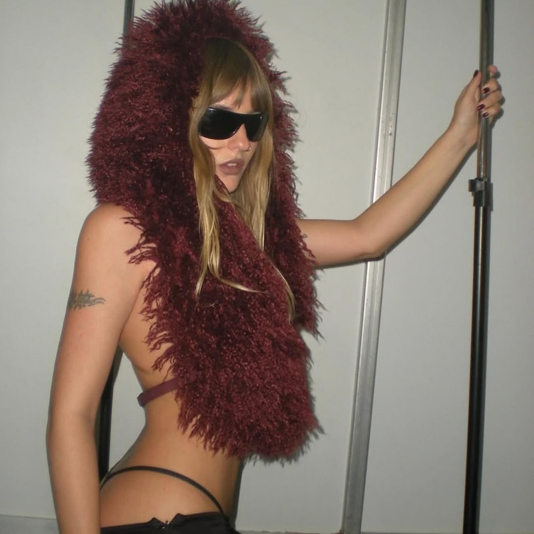Image 10789328 from Victoria De Angelis (Maneskin bassist)