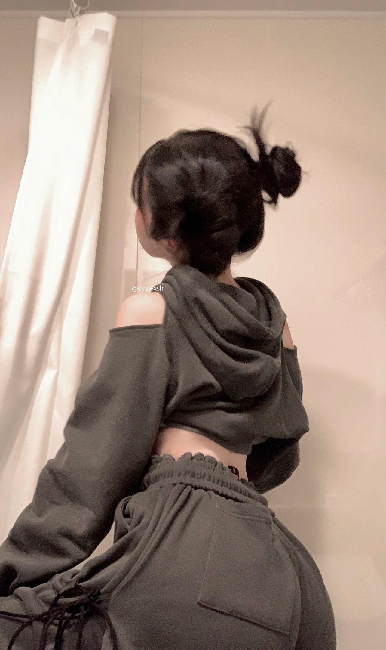 Image 10923464 from Evawxsh / happyunaaa Social Media thread