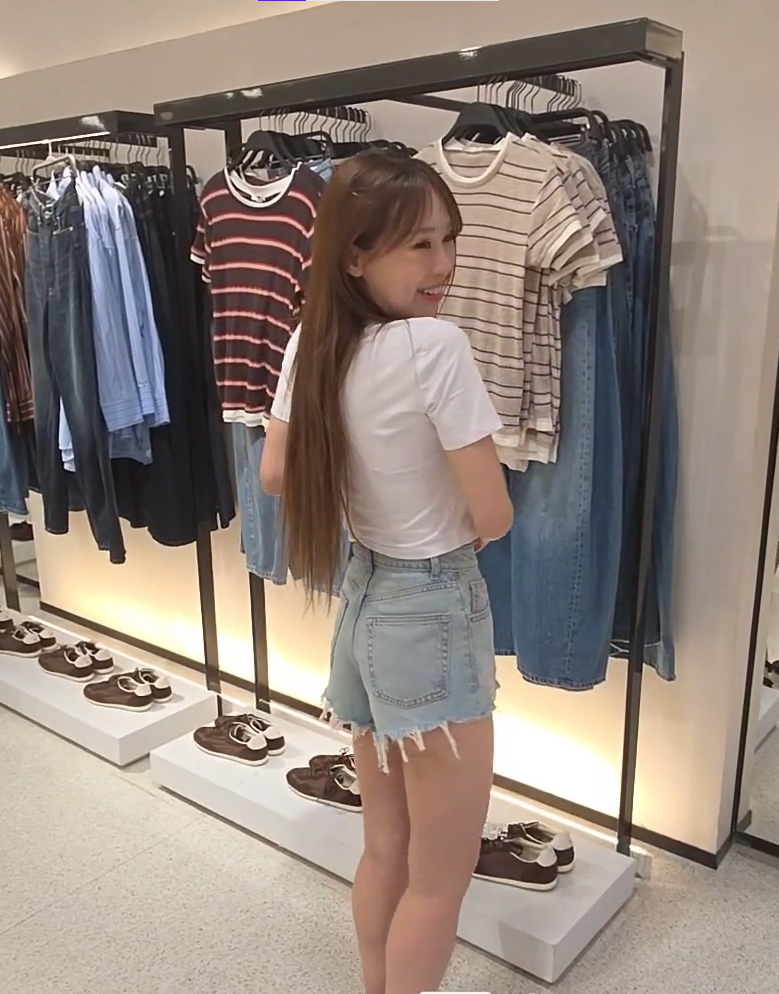 Image 11214814 from hello_kiko