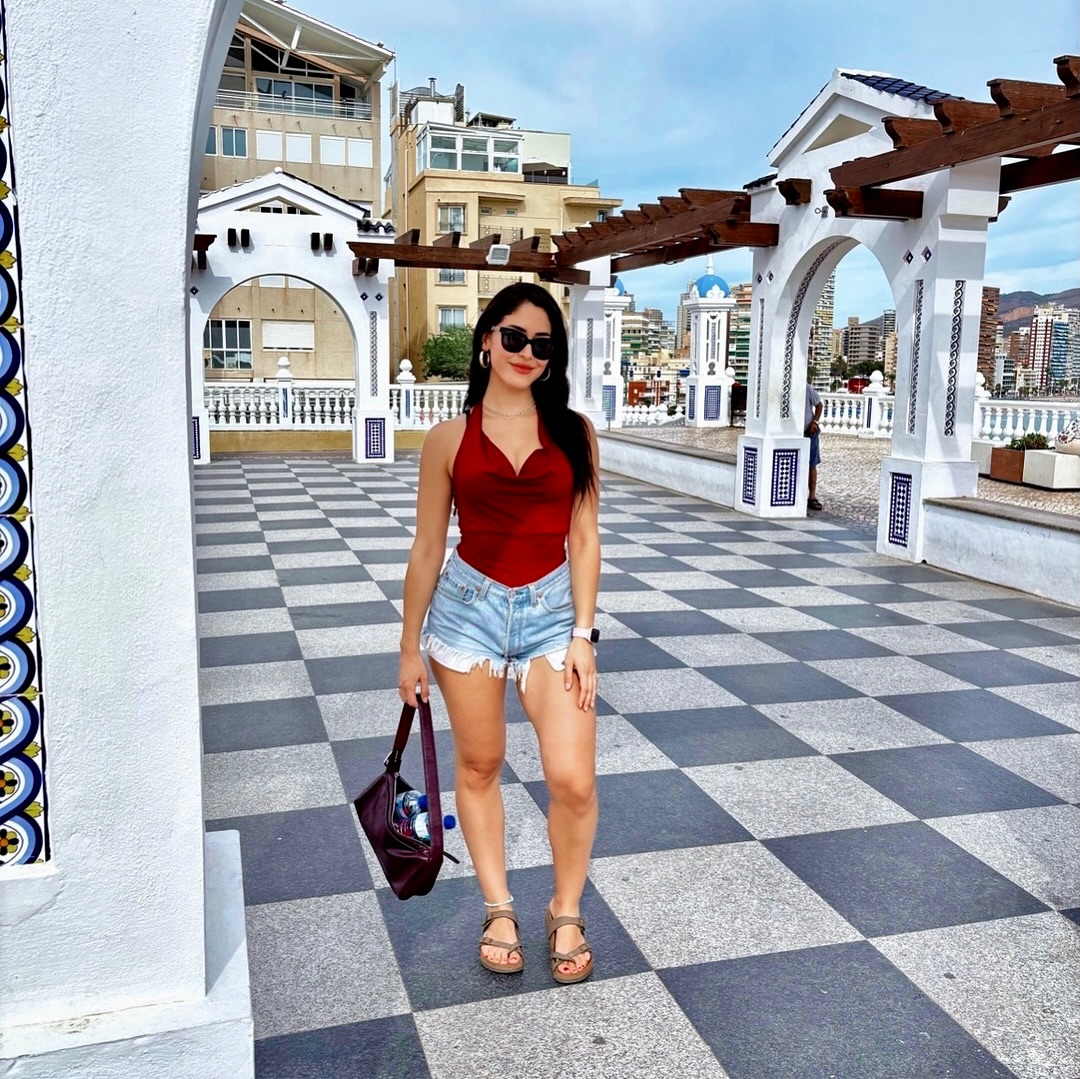 Image 11227601 from Maricel Freire hotwife