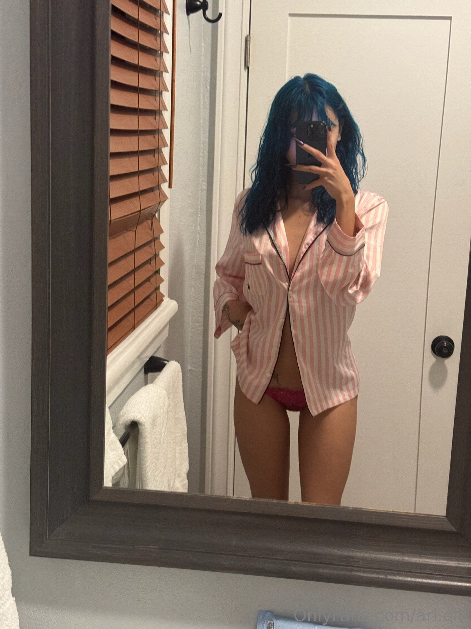 Image 11228448 from Ari.elll