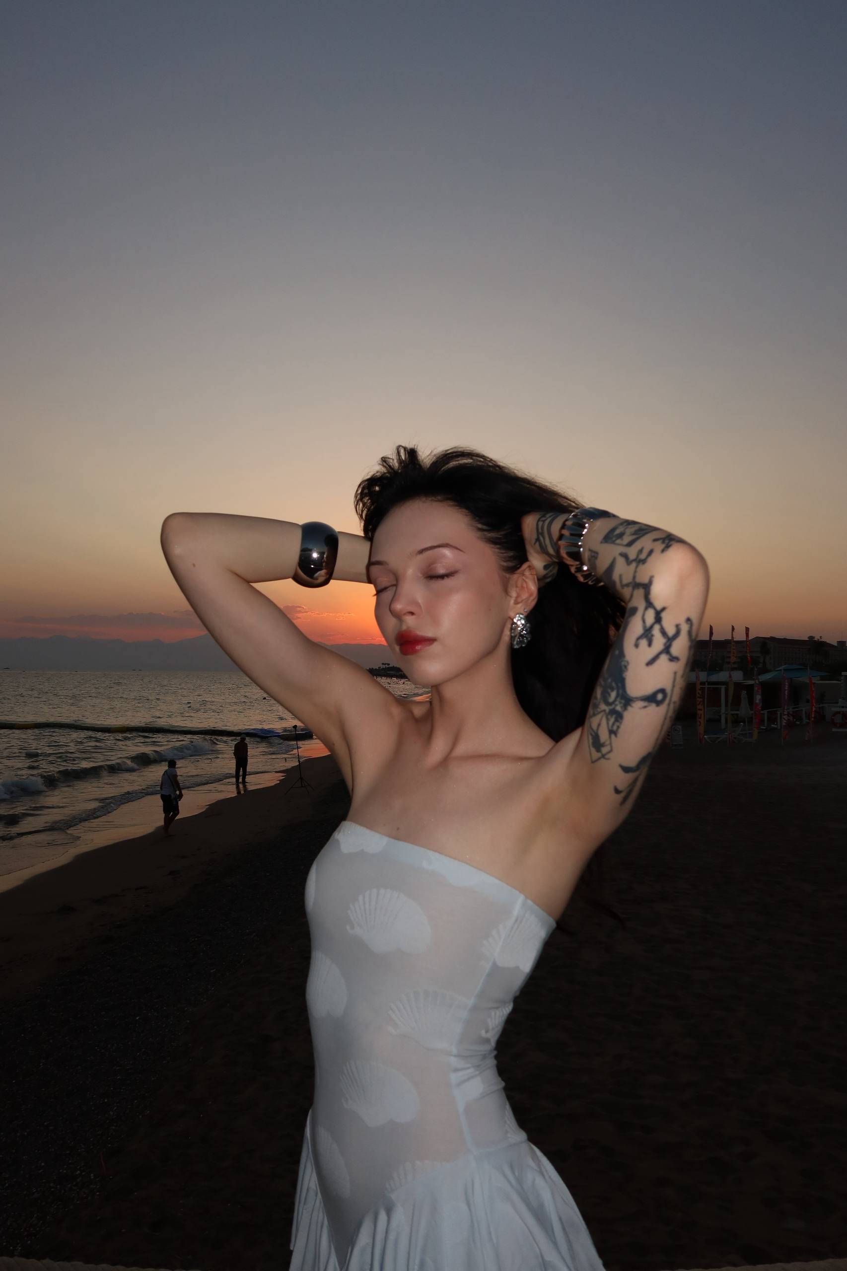 Image 11246585 from by_owl