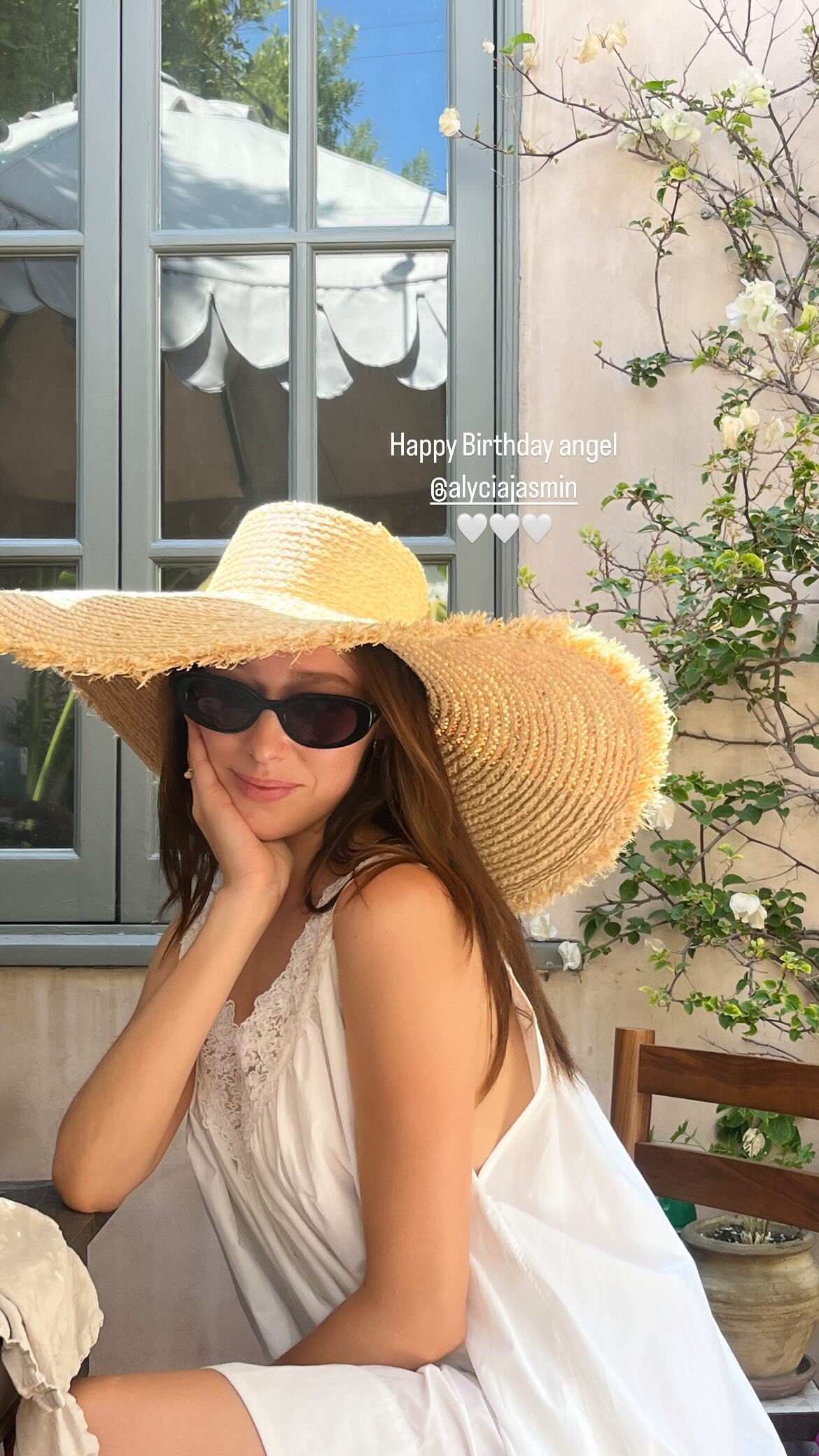 Image 11334102 from Alycia Debnam Carey