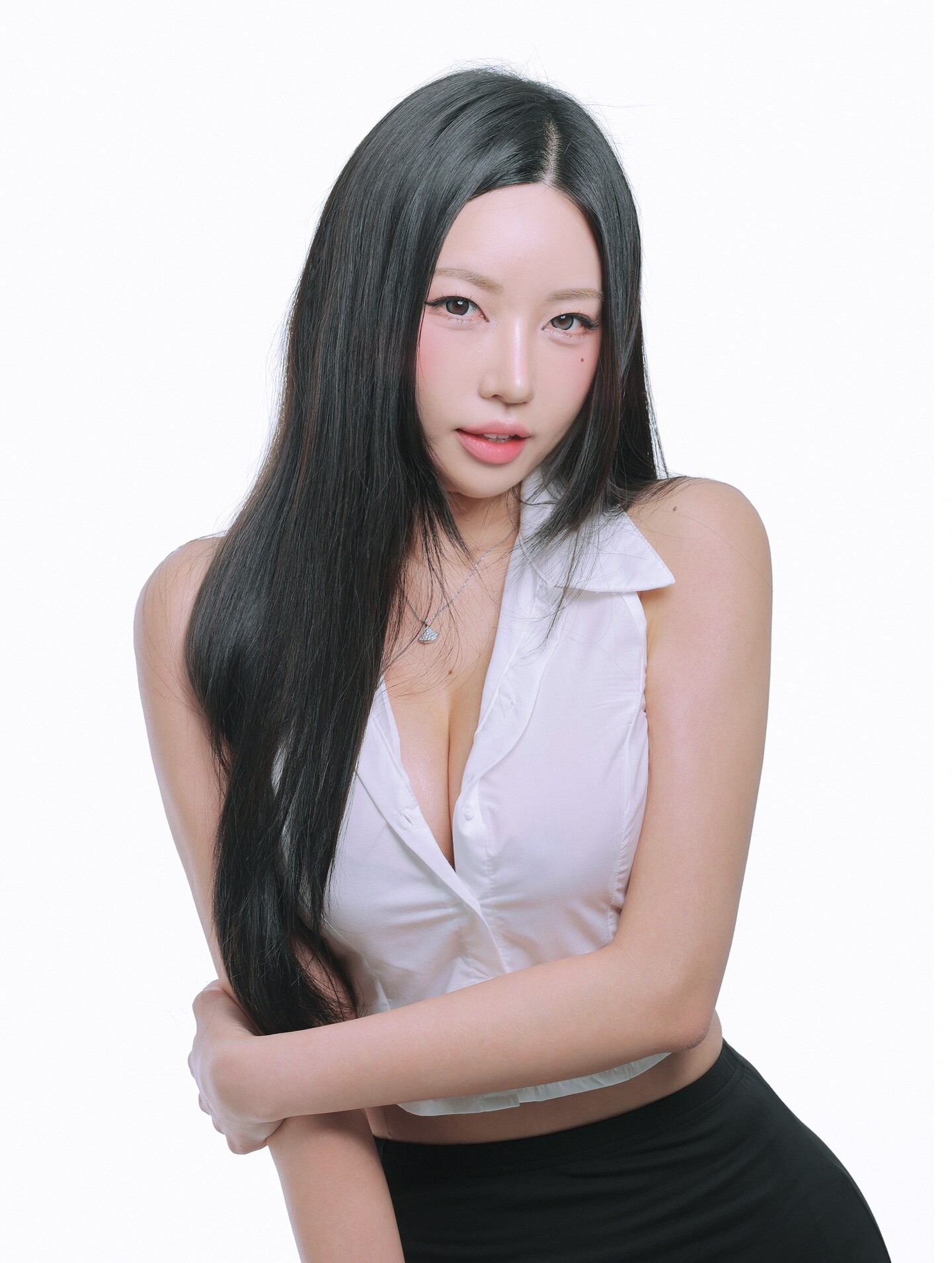 Image 11375165 from h___rvn | rvn1015 | 동그란 | Dongeuran