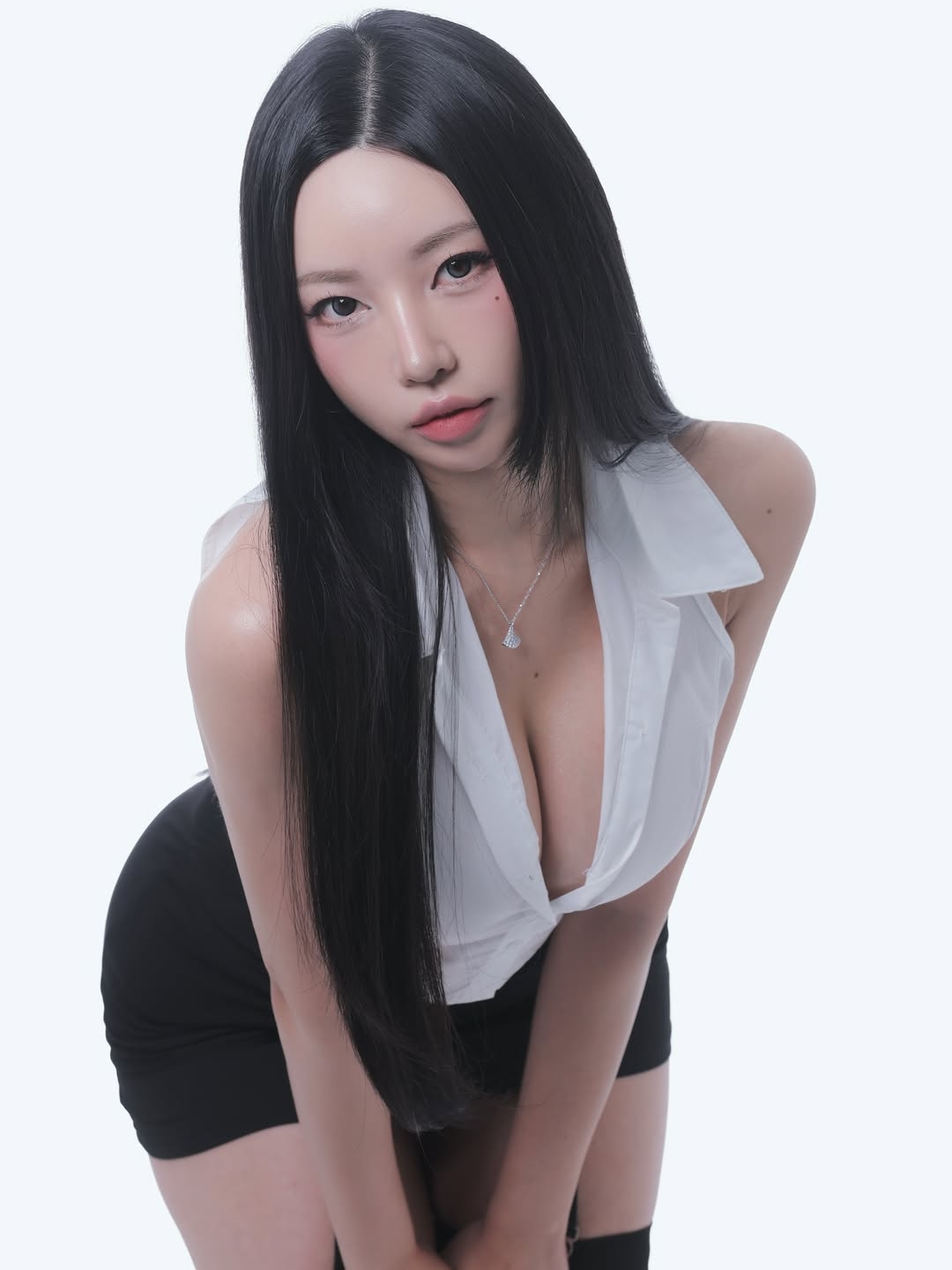 Image 11375184 from h___rvn | rvn1015 | 동그란 | Dongeuran