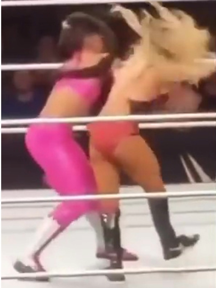 Image 11494477 from WWE Carmella