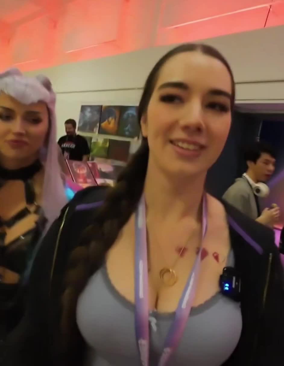 Video 650156 from Miss Mikkaa / missmikkaa