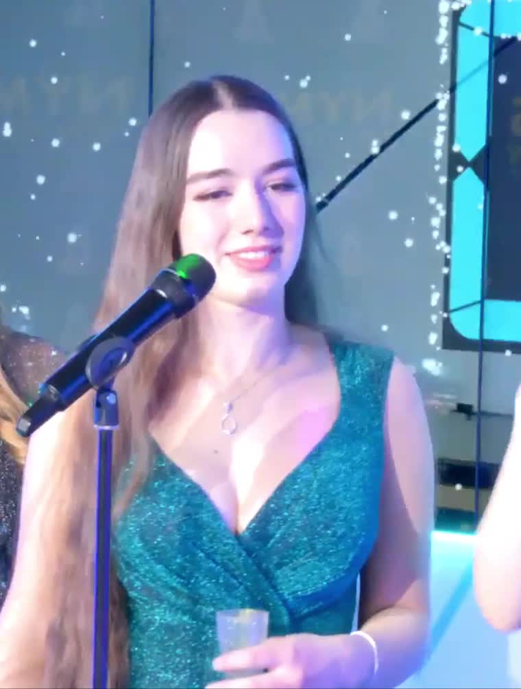 Video 650382 from Miss Mikkaa / missmikkaa