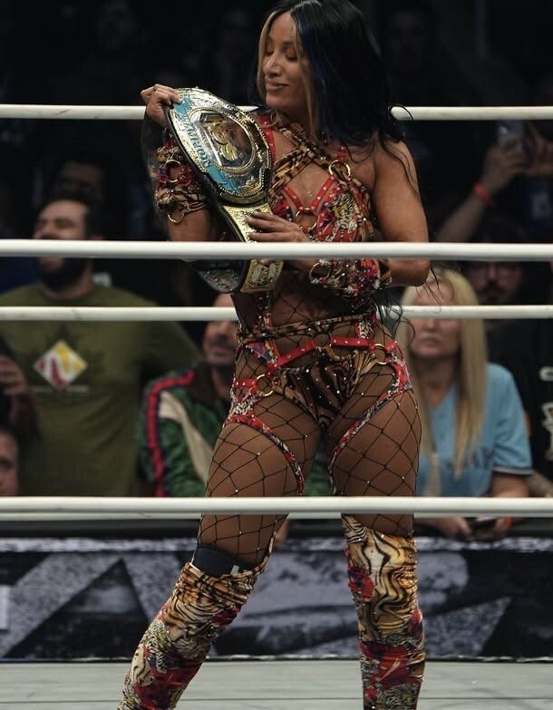 Image 11631134 from WWE Sasha Banks | Mercedes Moné