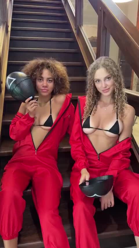 Video 673925 from Zoey Curly / zoeycurly