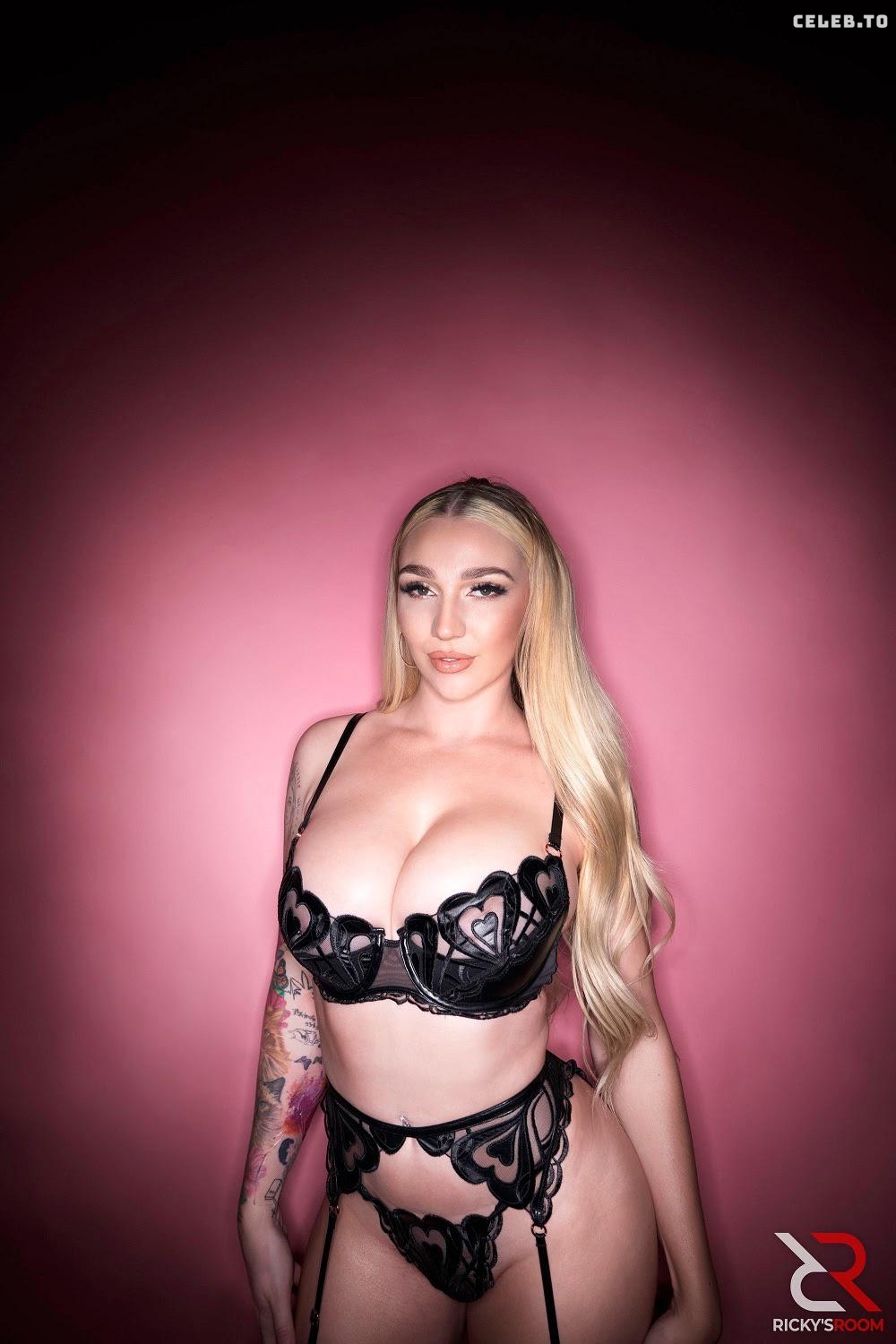 Image 1164687 from Kendra Sunderland