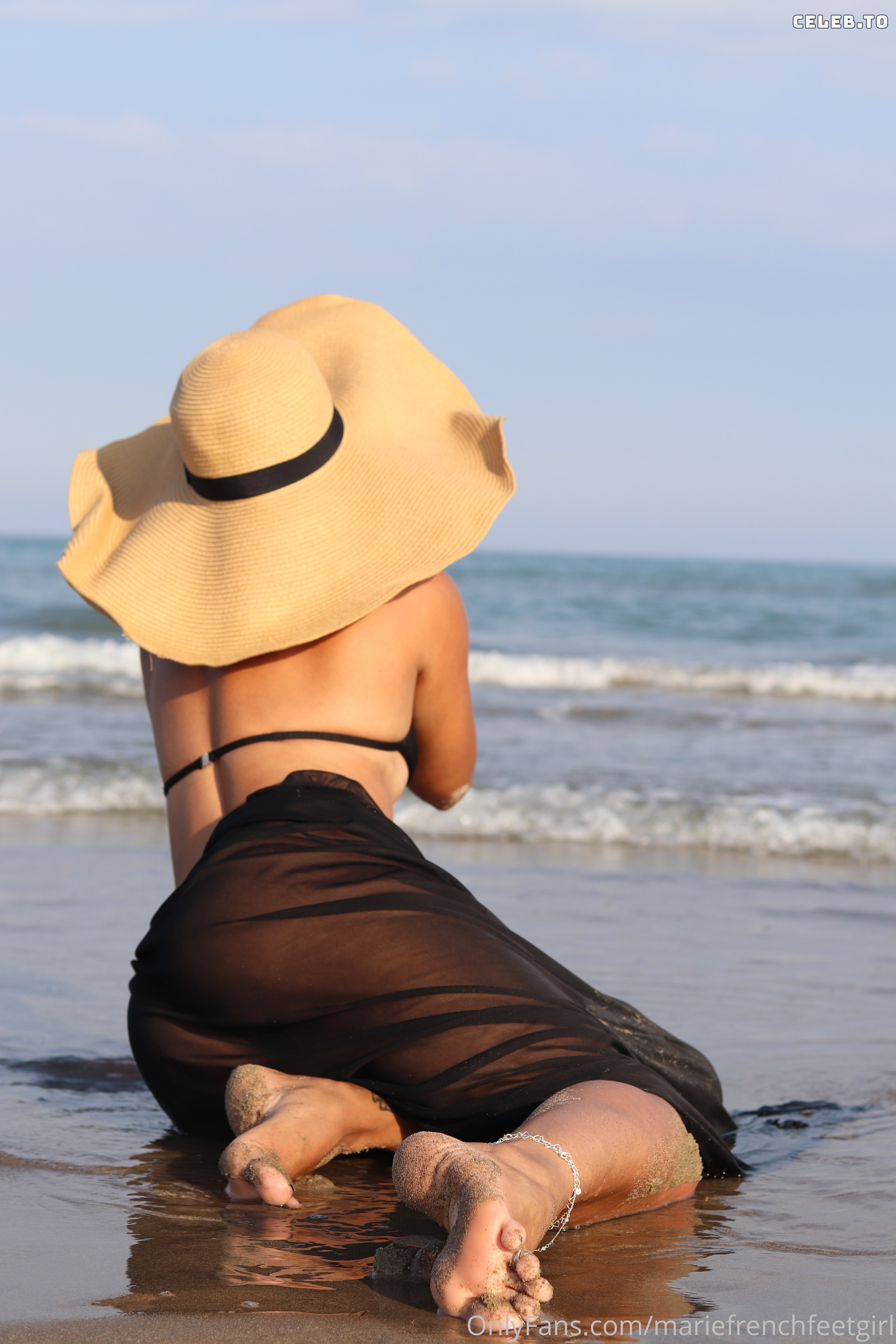 Image 1559577 from Marie French Feetgirl